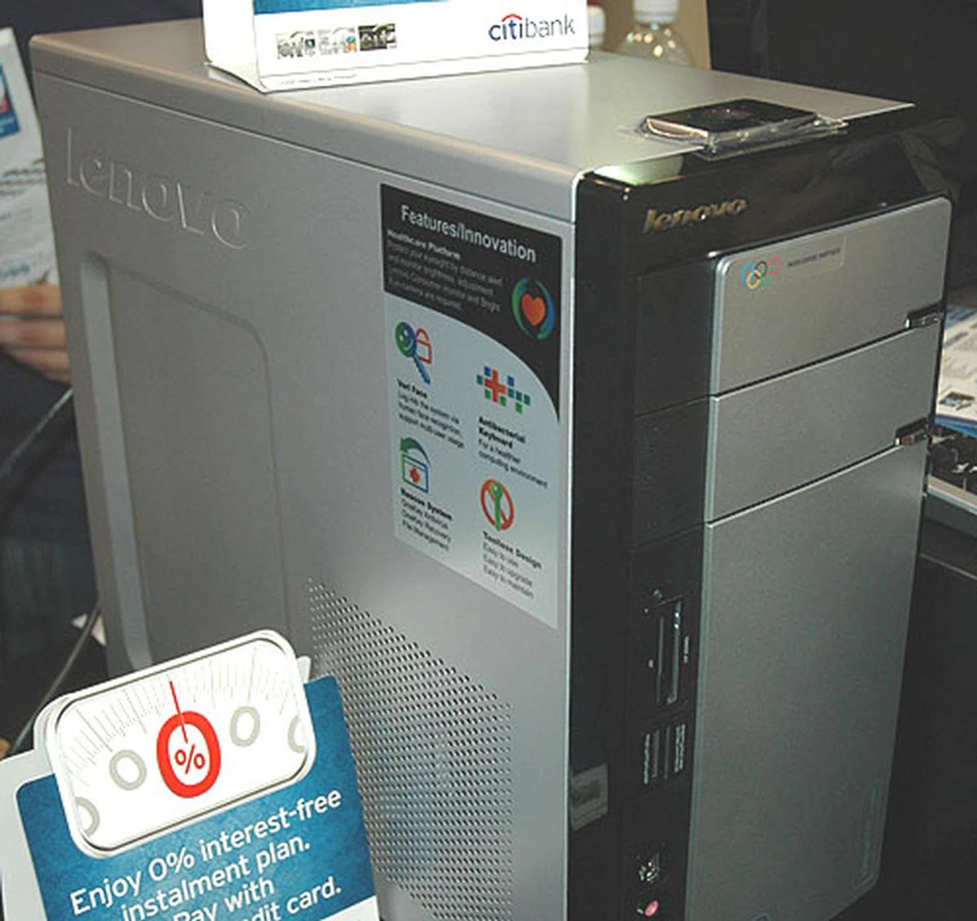  Desktops get some love from Lenovo with the K210, a Core 2 Duo equipped (E7200) system using Intel's G31 chipset. For S$1,199, you'll also get a GeForce 9300 256MB graphics and a 19-inch LCD monitor.  