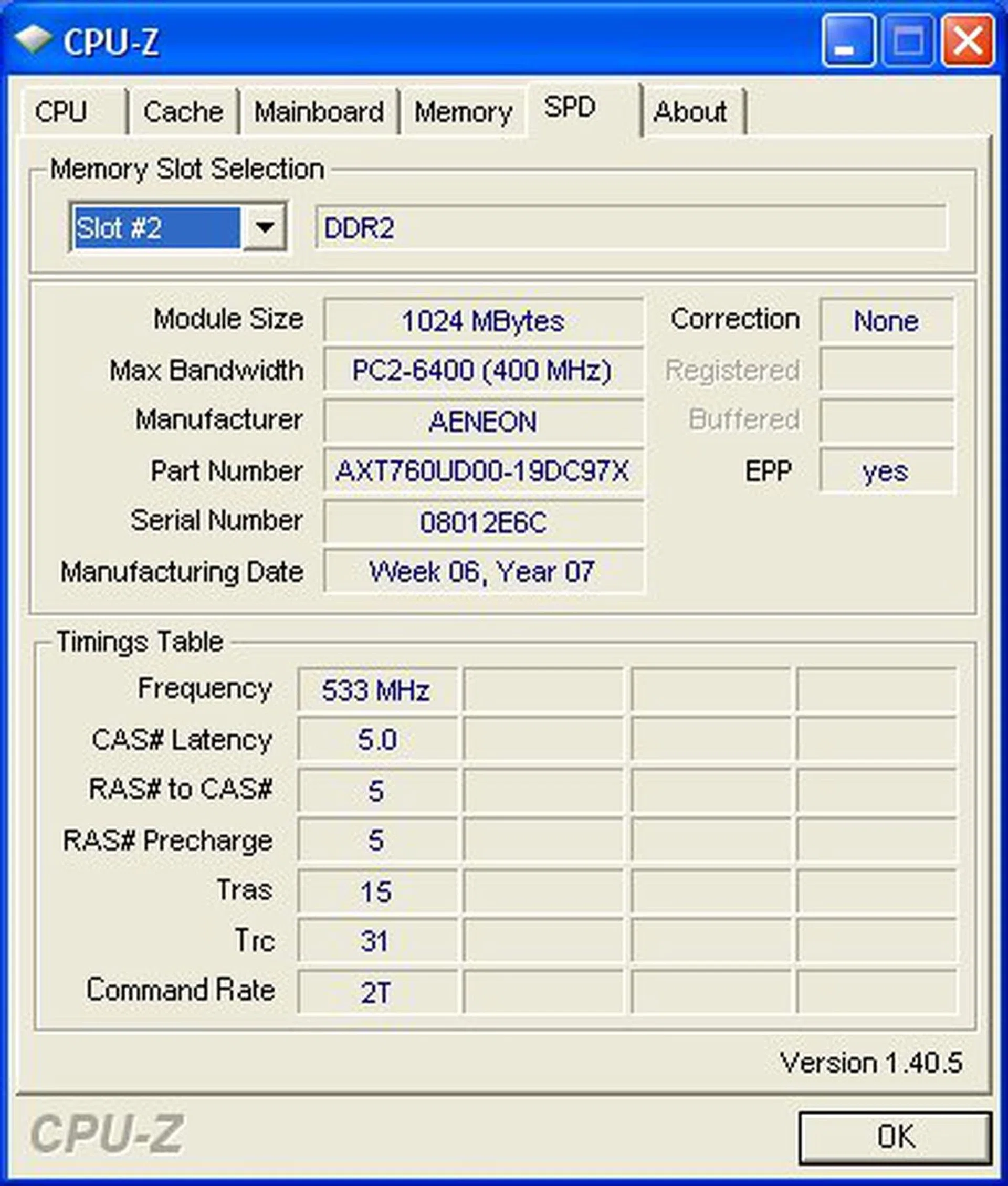 CPU-Z SPD information shows detailed information on the DIMM module. Notice it has EPP information. Chips used also seem to be standard DDR2-800 memory, which is probably hand picked to run at 1066MHz.