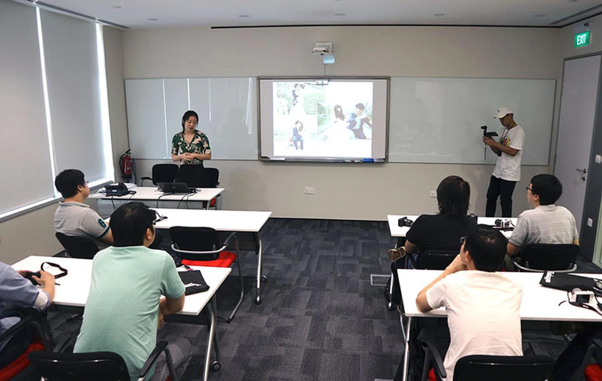 Shavonne Wong, a Canon EOS Professional, sharing her experiences with the EOS M cameras on a recent trip to New York City.