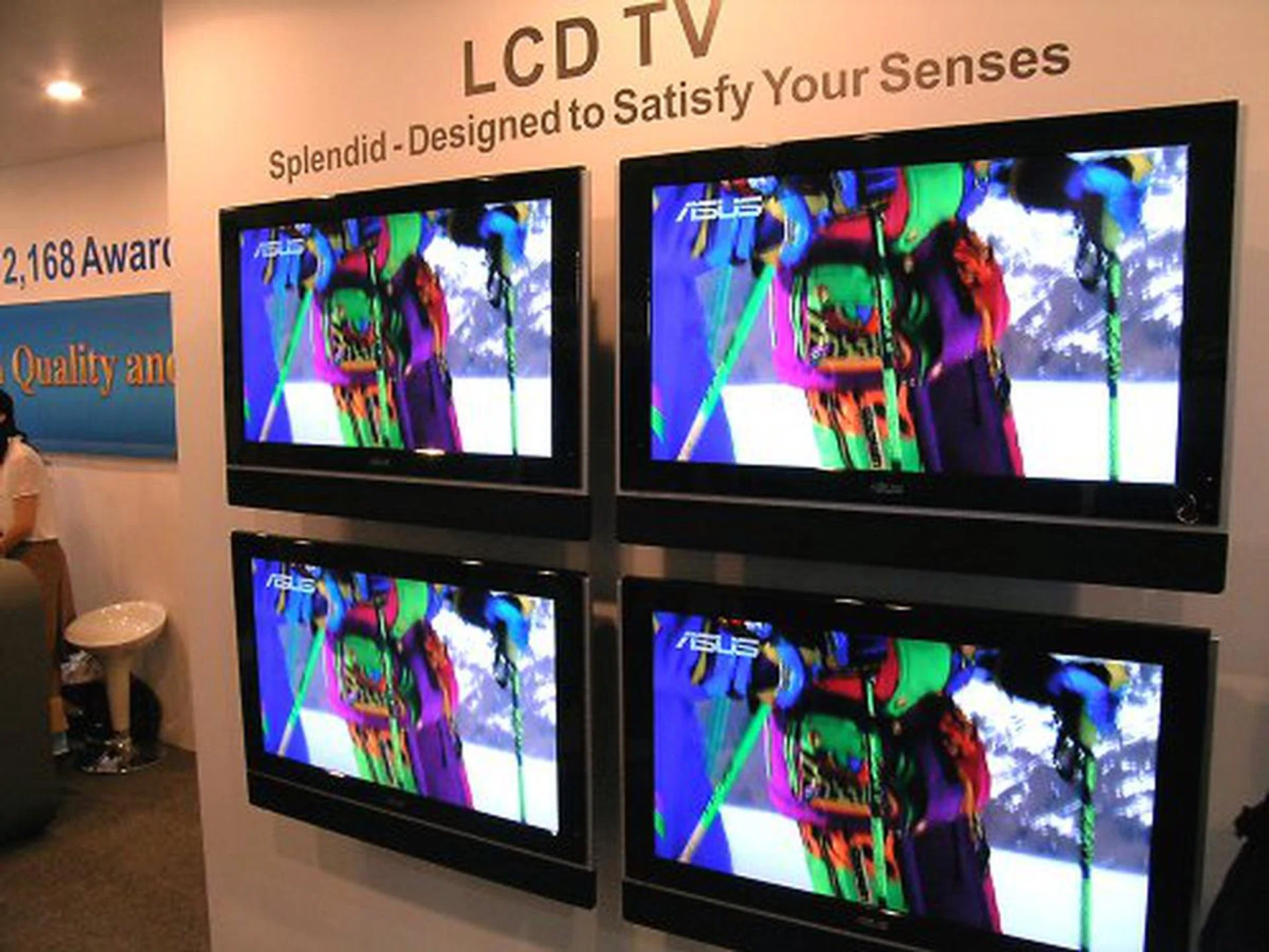  Not content with their new range of LCD monitors, ASUS is also venturing into the LCD TV world with their Splendid TV displays. At the moment, the top model is a 42-inch TV with full 1080p resolution, 2000:1 contrast ratio, a speedy response time and comes with two HDMI inputs.  