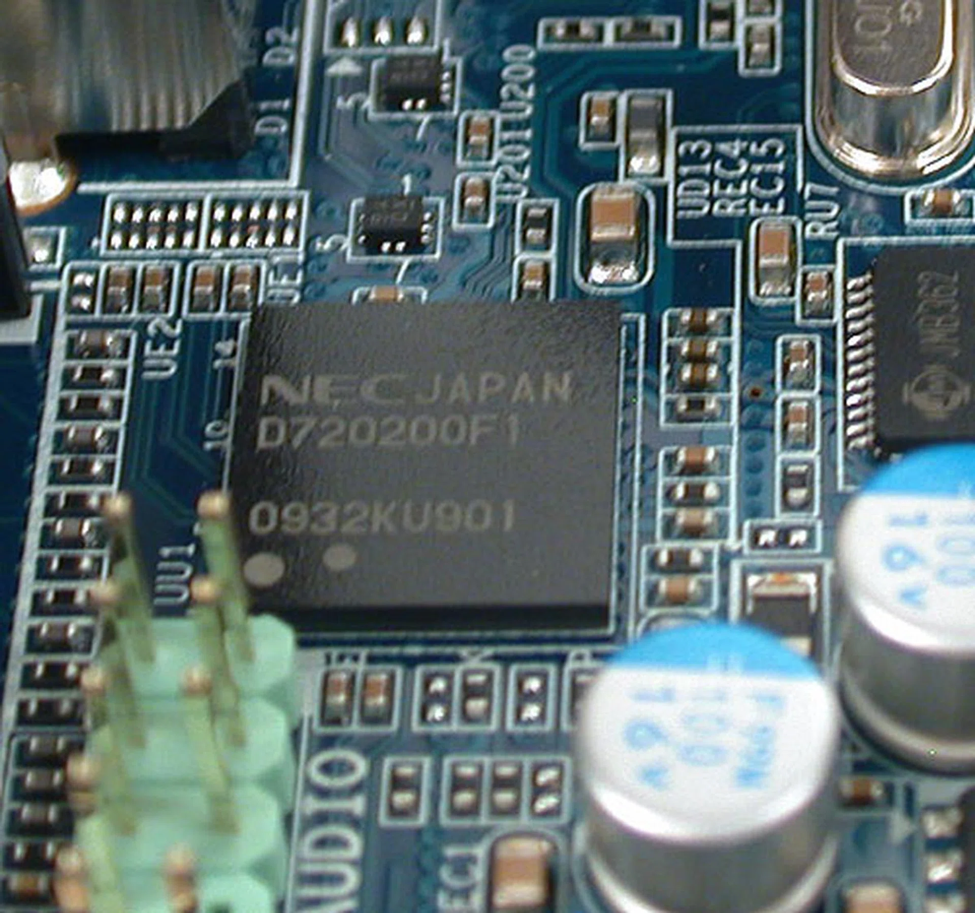 It's the same hardware controller as the ASUS for USB 3.0. 