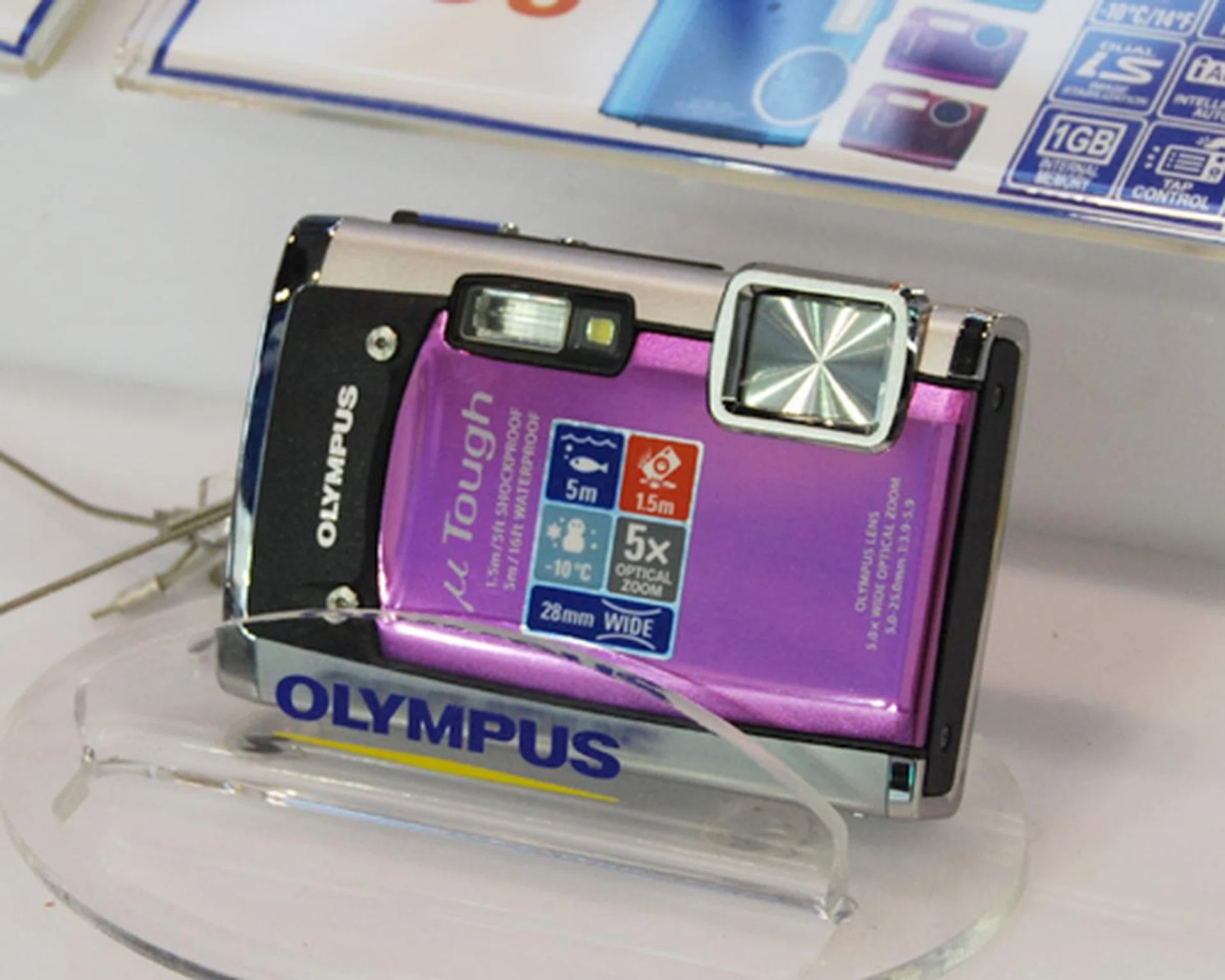 What would be an Olympus booth without the mandatory of its tough and rugged series. Displayed here is the Olympus mju T6020, upgraded with more rugged features: shockproof up to 1.5m and waterproof up to 5m. Its imaging features include a 14-megapixel sensor, 5x optical zoom and a 28mm wide-angle lens.