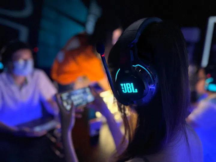 JBL's headsets definitely give players an advantage.