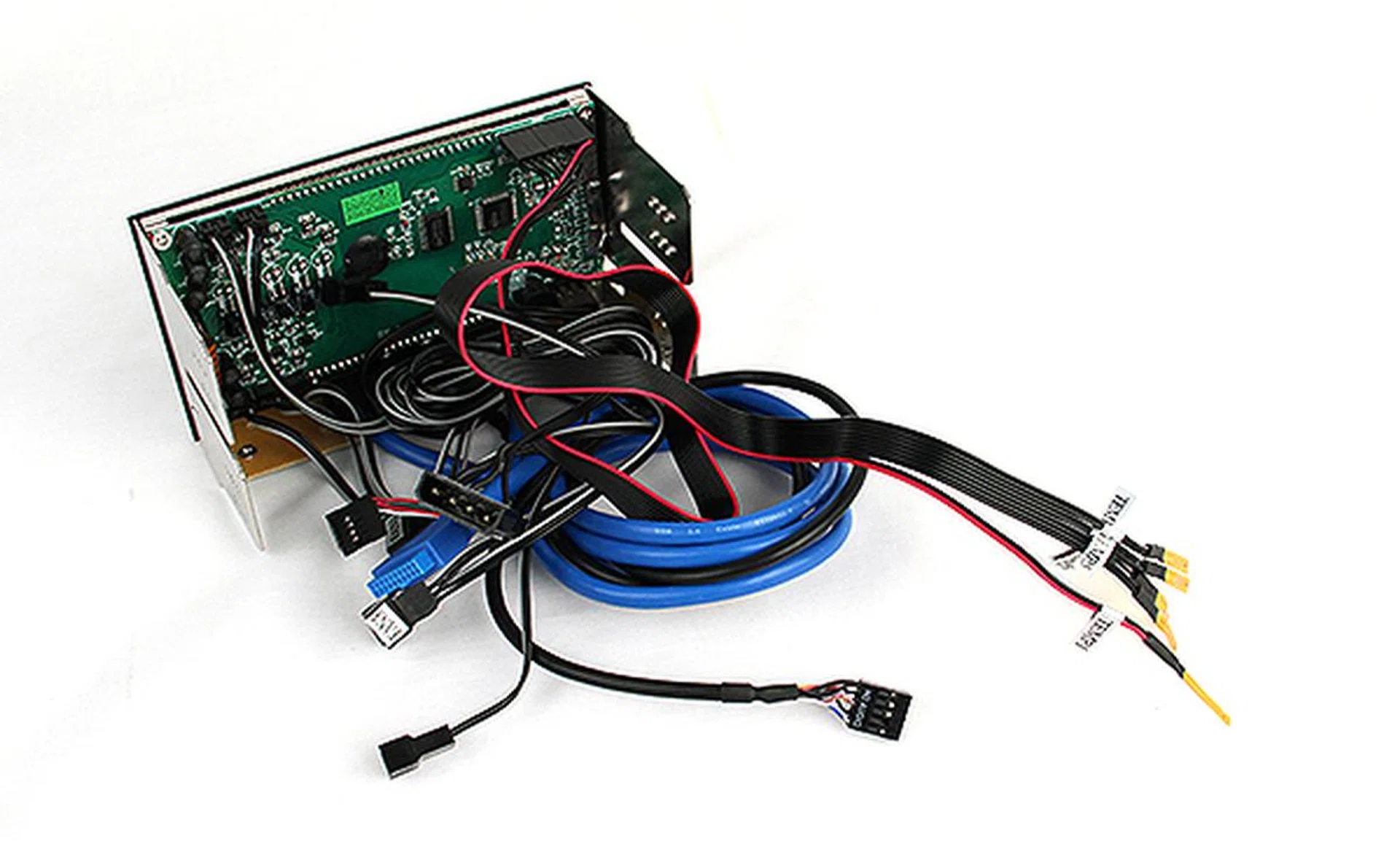 The most cumbersome bit about installing the Touch-2100 is treading, connecting and then managing the vast amount of cables.