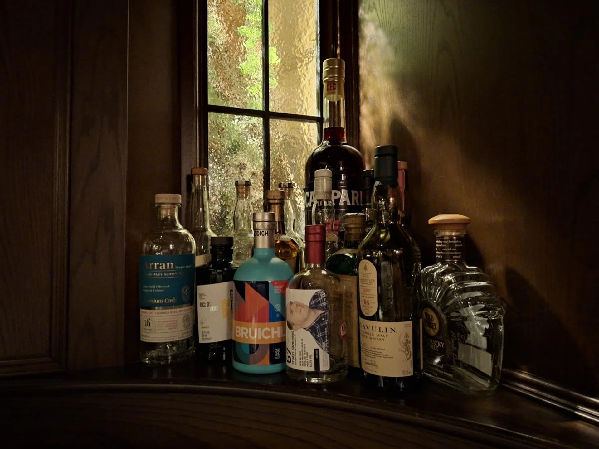 Low light photo (auto night mode). Photo: HWZ.