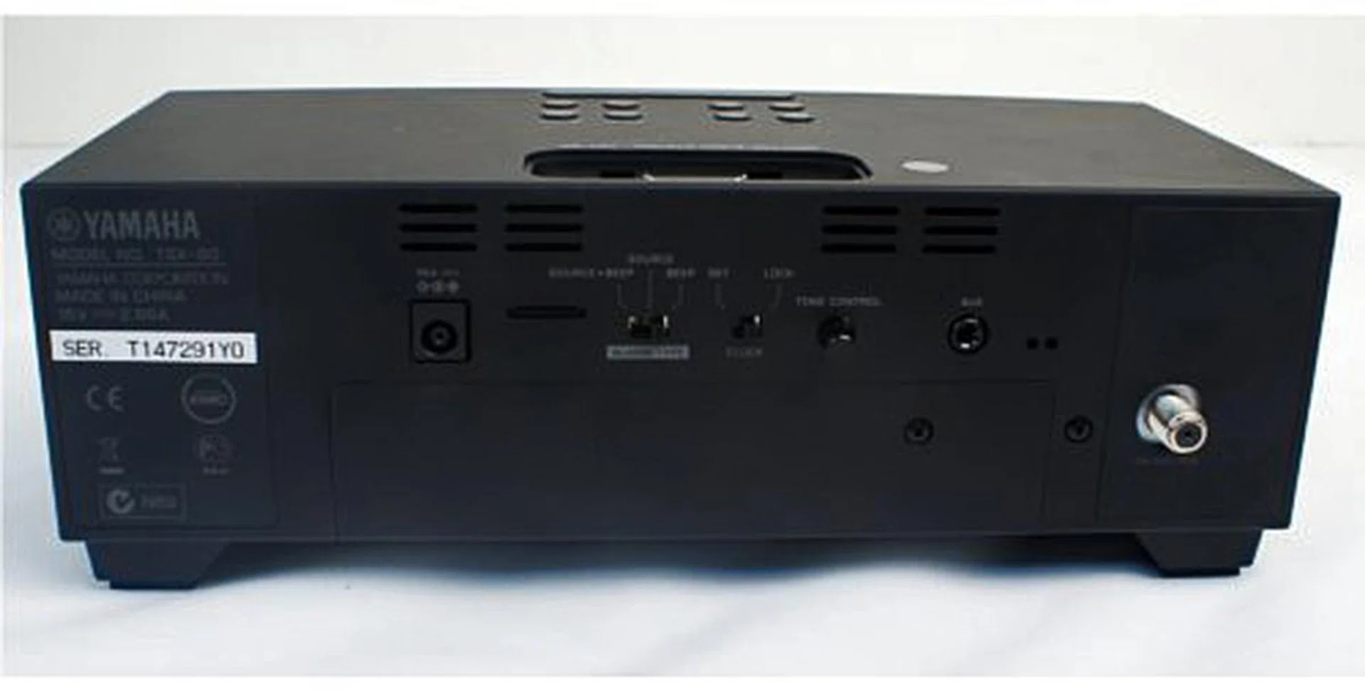 More features can be controlled via auxiliary controls situated at the back of the Yamaha TSX-80.