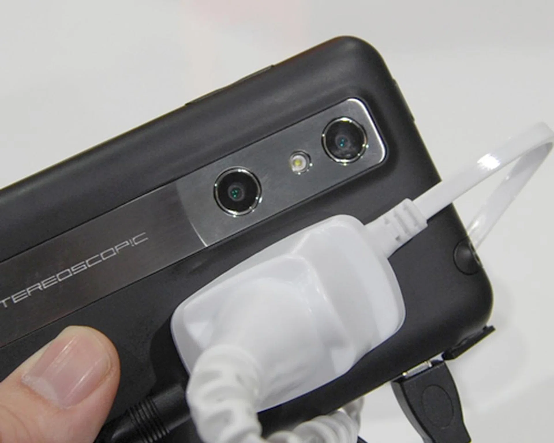 The use of stereoscopic cameras for 3D imaging could be the start of a new trend by LG.