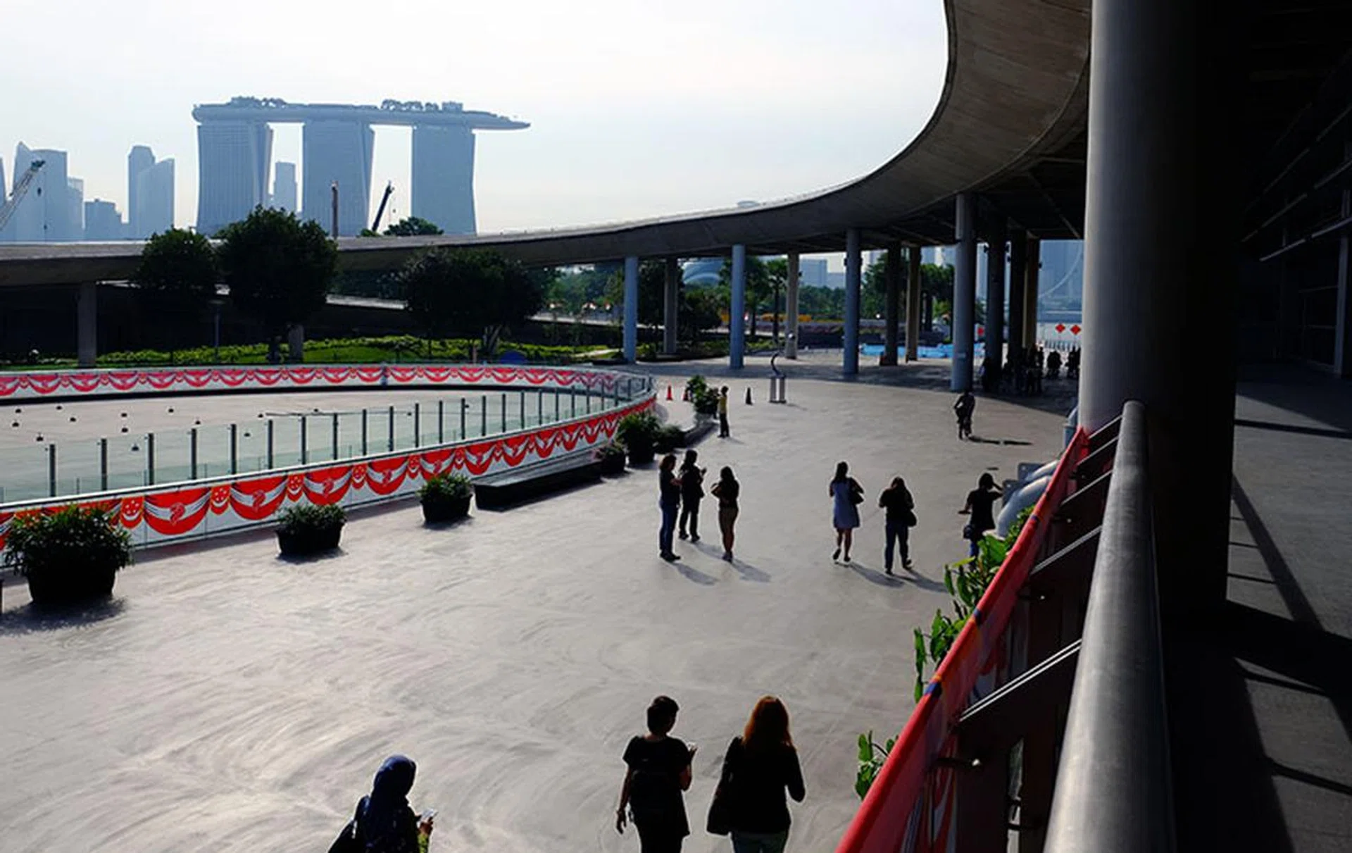 No prizes for guessing what the people with their phones in their hands were doing.