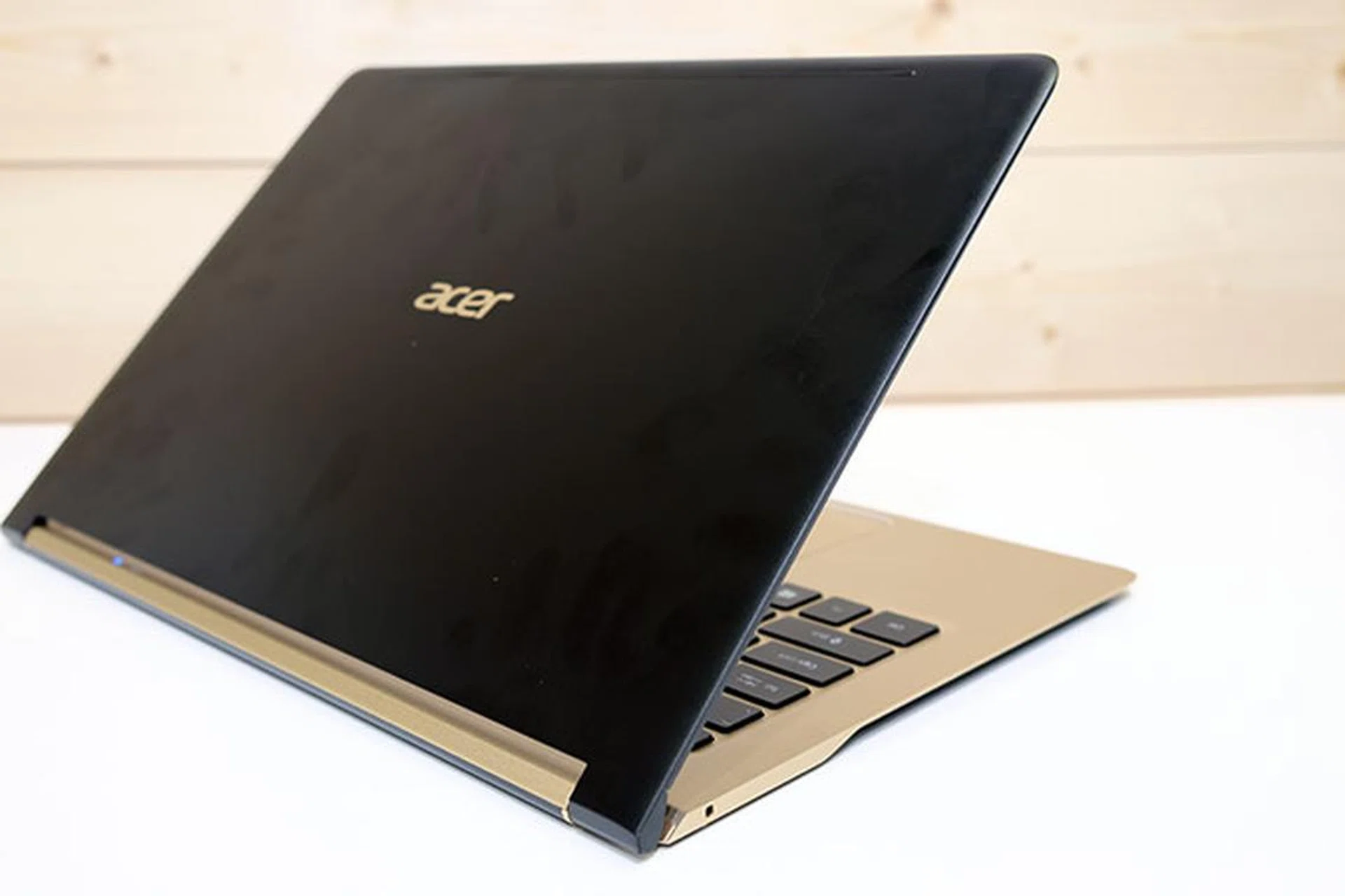 Acer Swift 7