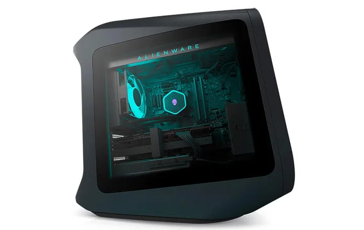 Side view of the Aurora's internals through the transparent side panel. (Image source: Dell)