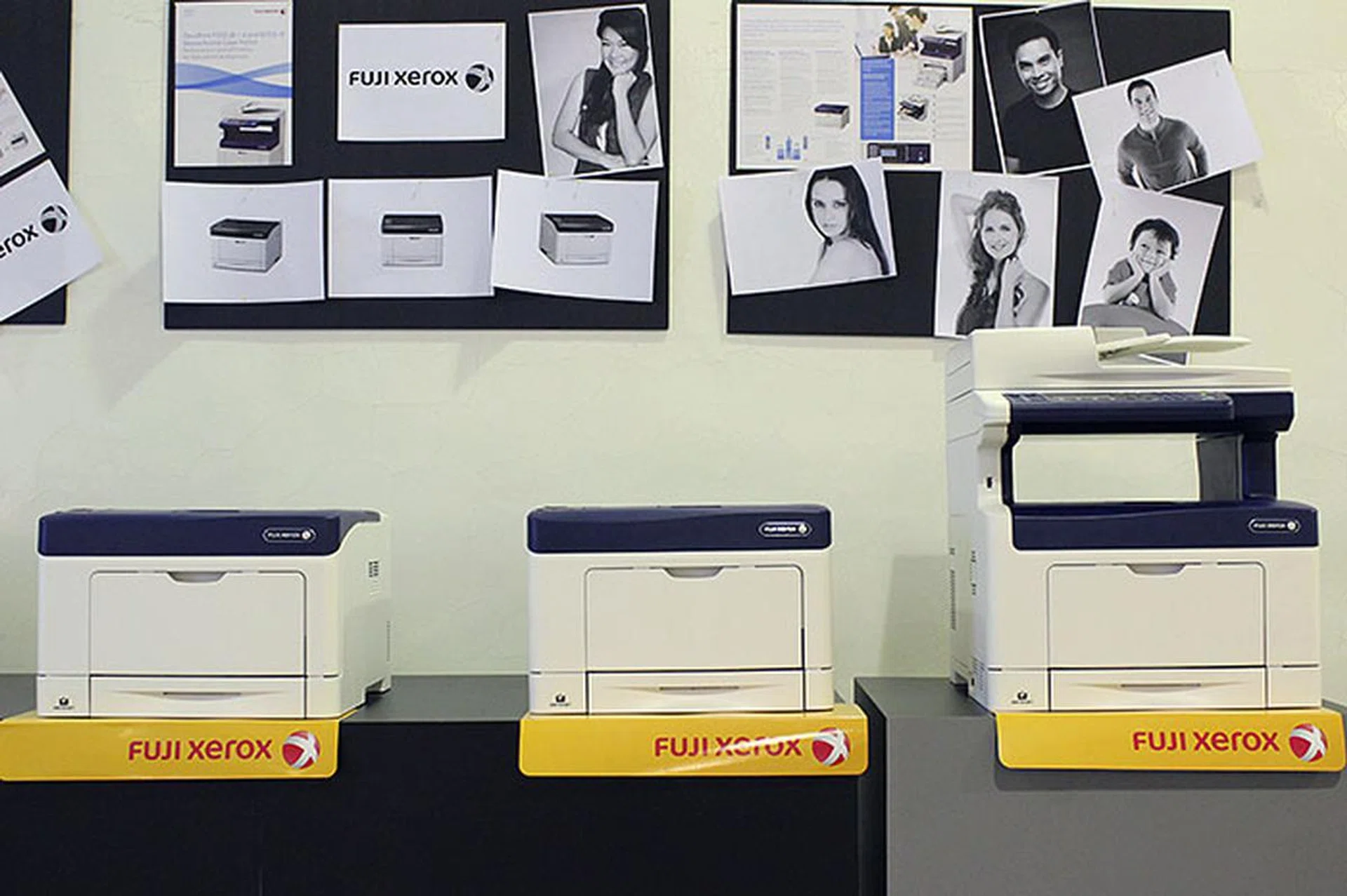 The hero model in the 355 series is the M355 df. It prints up to 35ppm, has built-in gigabit Ethernet connectivity, and sports a duplex ADF. All these (and more) for S$659.