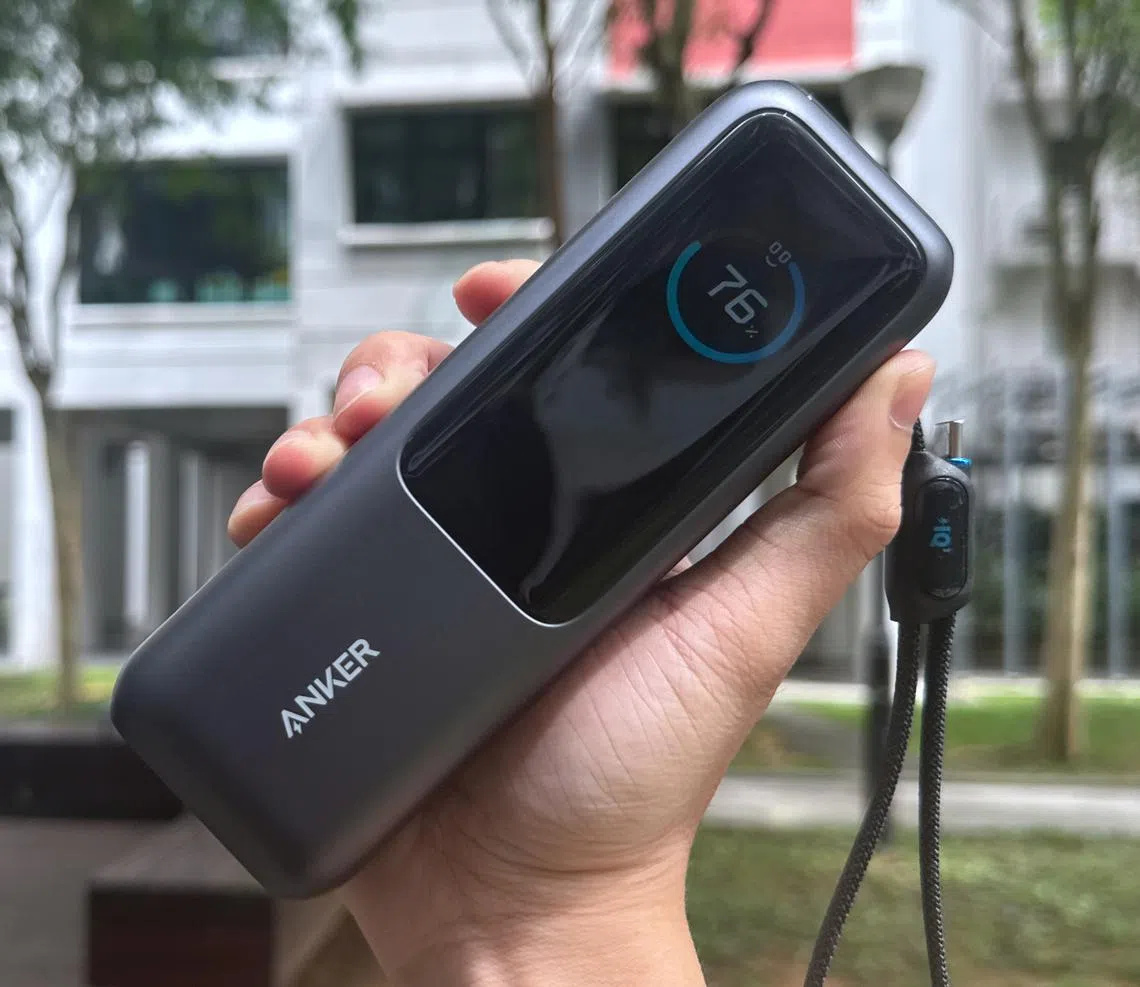 Power (25000mAh, Built-In） Anker Bank