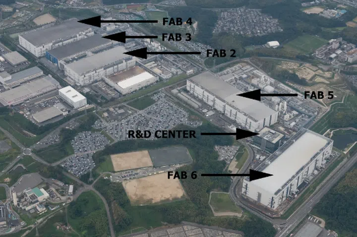 The Yokkaichi plant, which is jointly operated by Toshiba and Western Digital, was hit by a power outage weeks ago. (Image source: Anandtech)