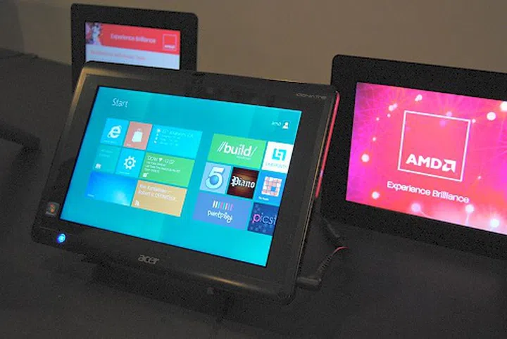 Acer's Iconia Tab W500 with AMD's C-50 Ontario Fusion processor showcased that it's well equipped to tackle the upcoming Windows 8 OS.