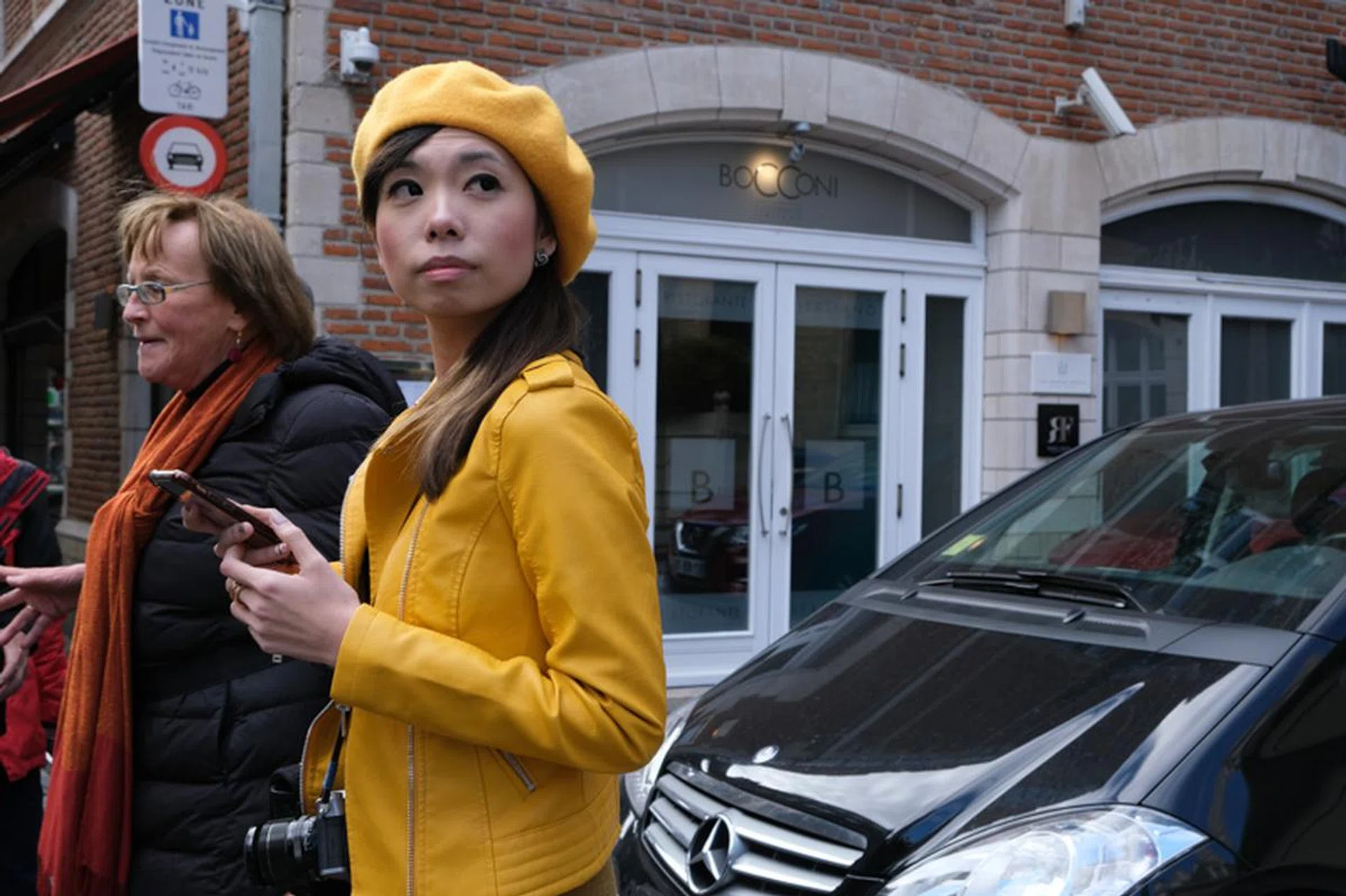 50mm at f/5.6, 1/125s, ISO 400