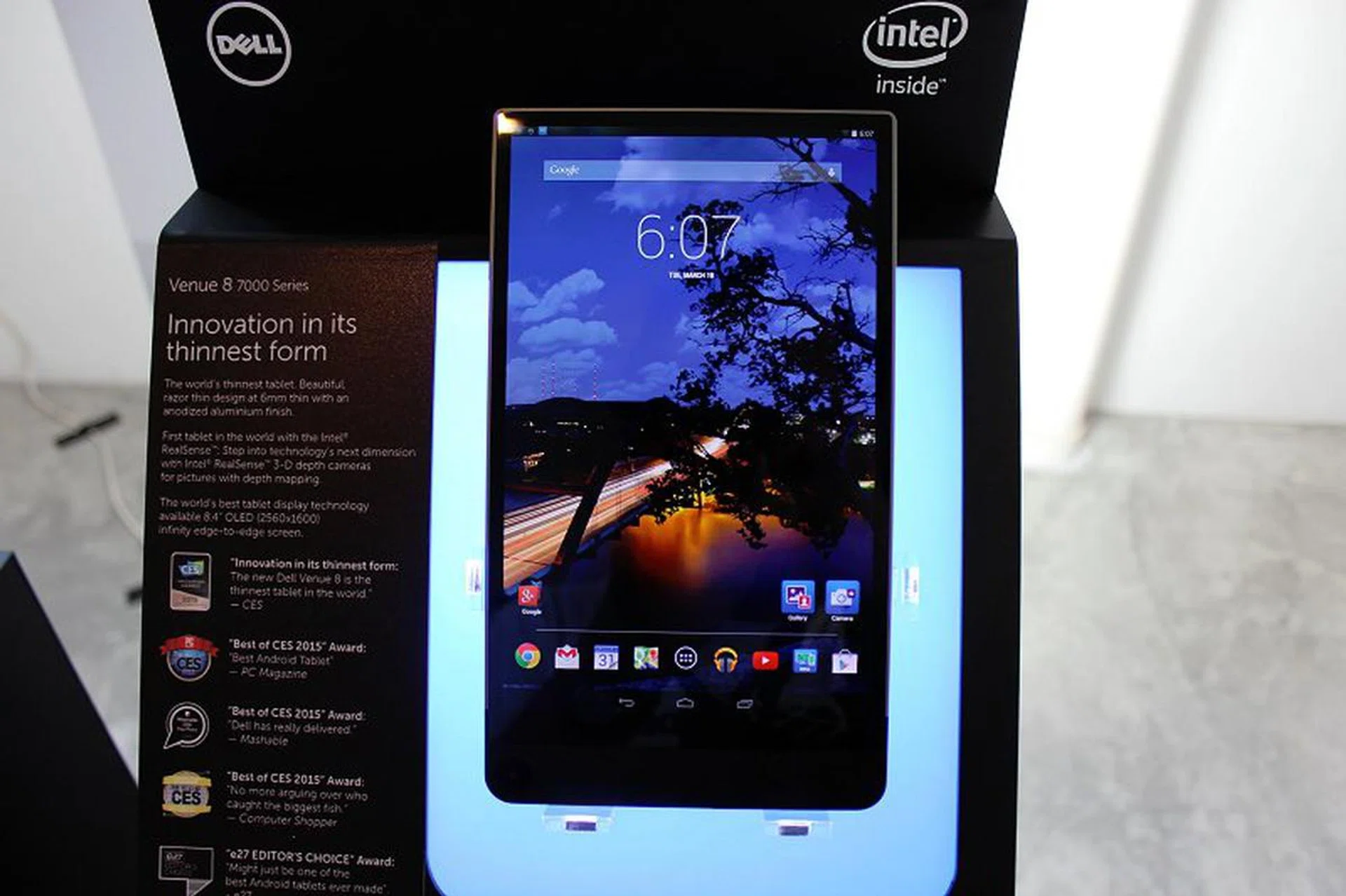 The Dell Venue 8 7000 ultra thin tablet comes in only one configuration.
