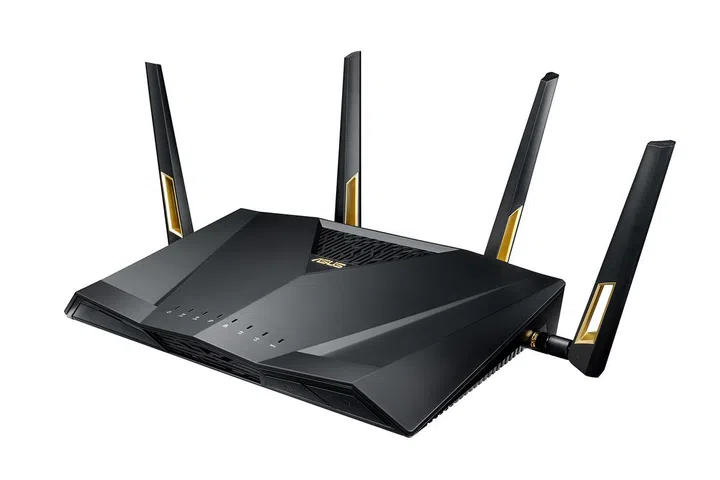 ASUS RT-AX88U router.
