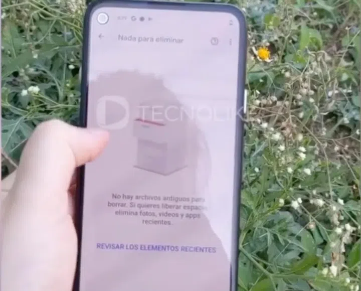Purported Google Pixel 4a seen in a hands-on video. Screenshot taken from  TechnoLike Plus.
