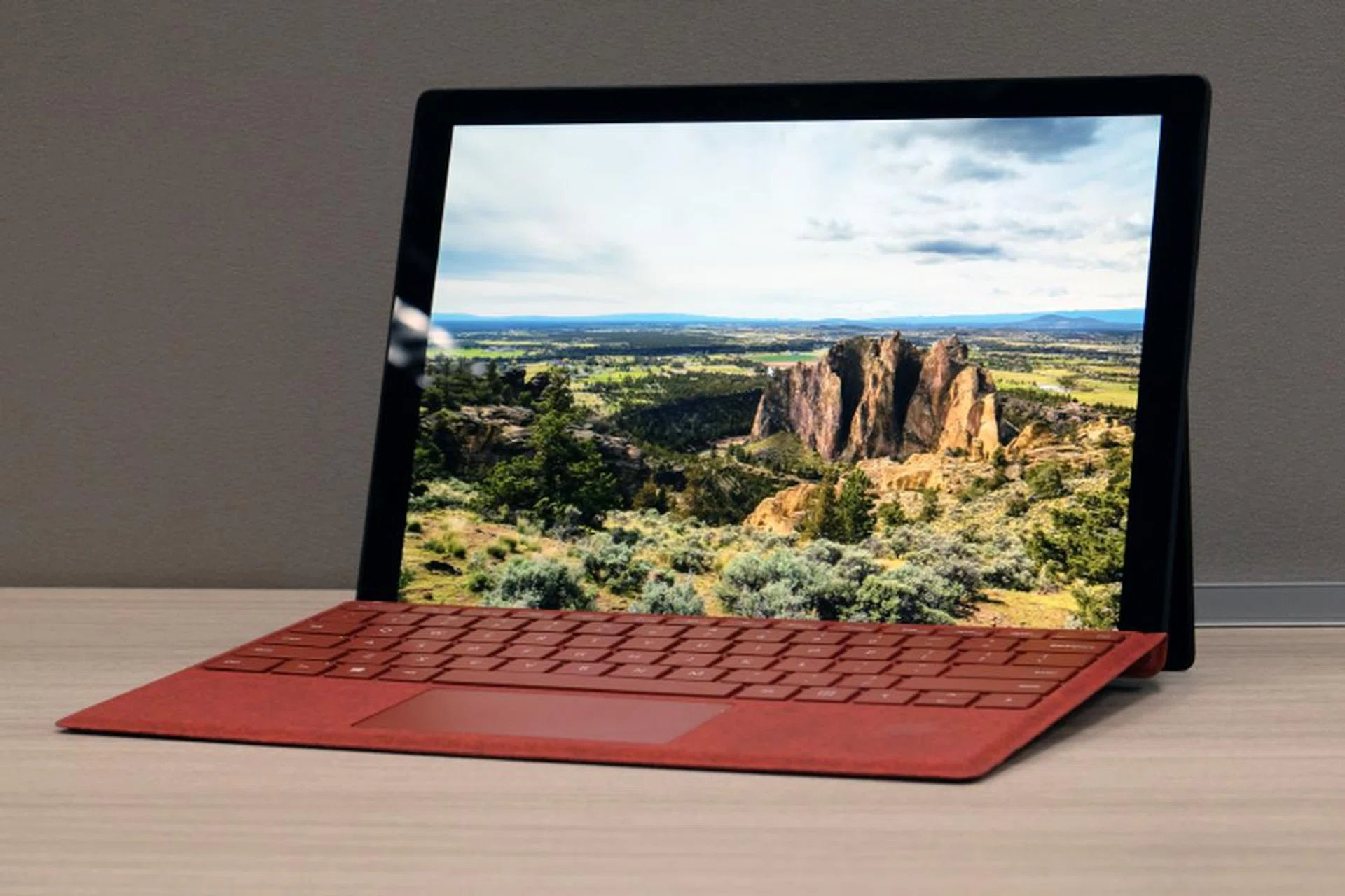 Say hi to the 7th and latest generation of the Surface Pro.