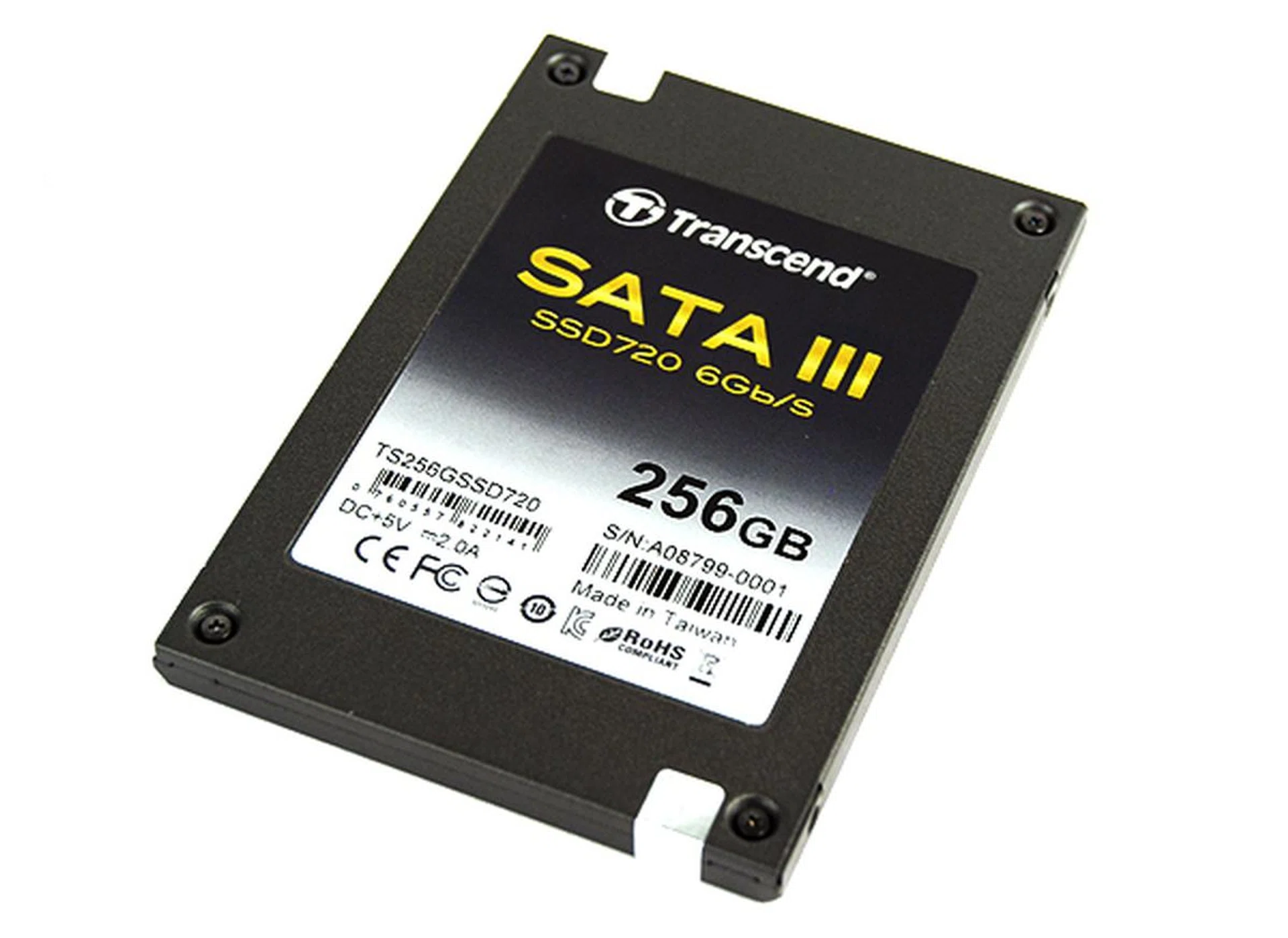 The Transcend SSD720 comes in an Ultrabook-friendly 7mm case.