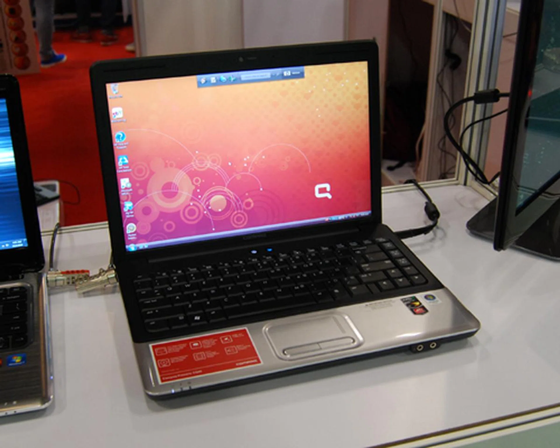 Traditionally, Compaq notebooks have been one of the more affordable range. At the AMD booth, we saw the Compaq Presario CQ40, which comes with an AMD Turio Ultra ZM85 (2.3GHz) processor, 4GB RAM, 320GB HDD and a 14-inch screen. All that, for $1,099.