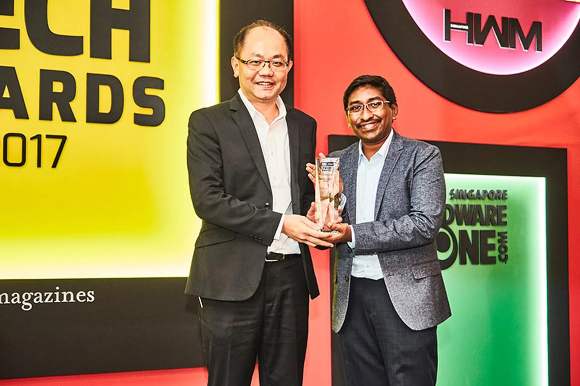 The inaugural winner for our Readers' Choice award for Best IP Camera Brand is D-Link. Accepting the trophy here is Mr. Jacky Chang, President of D-Link International.
