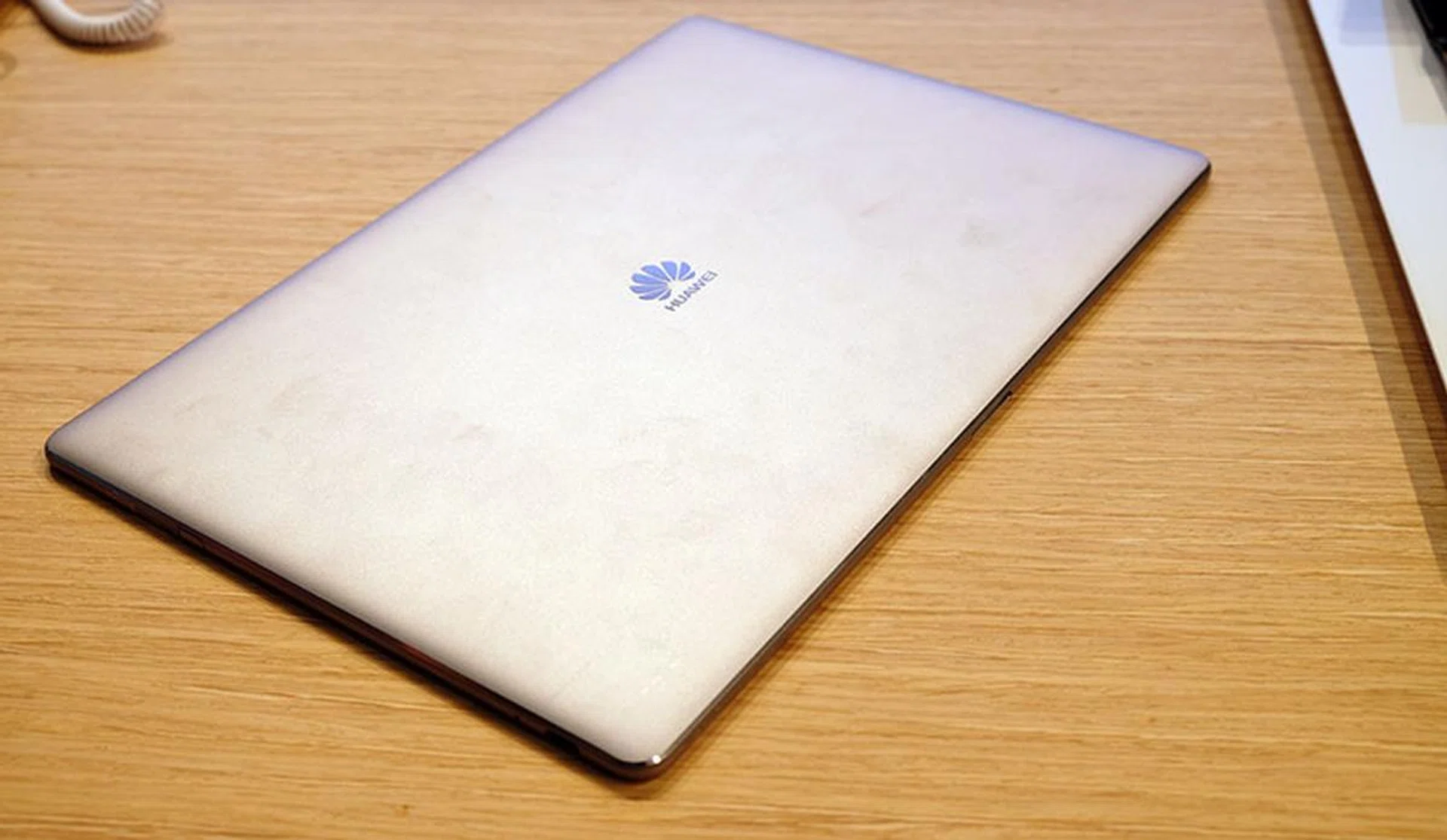 Huawei MateBook rear