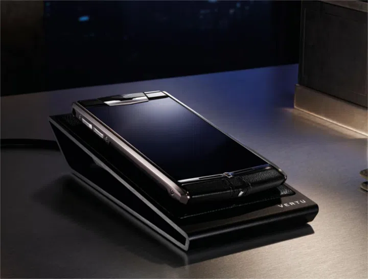 Image source: Vertu.