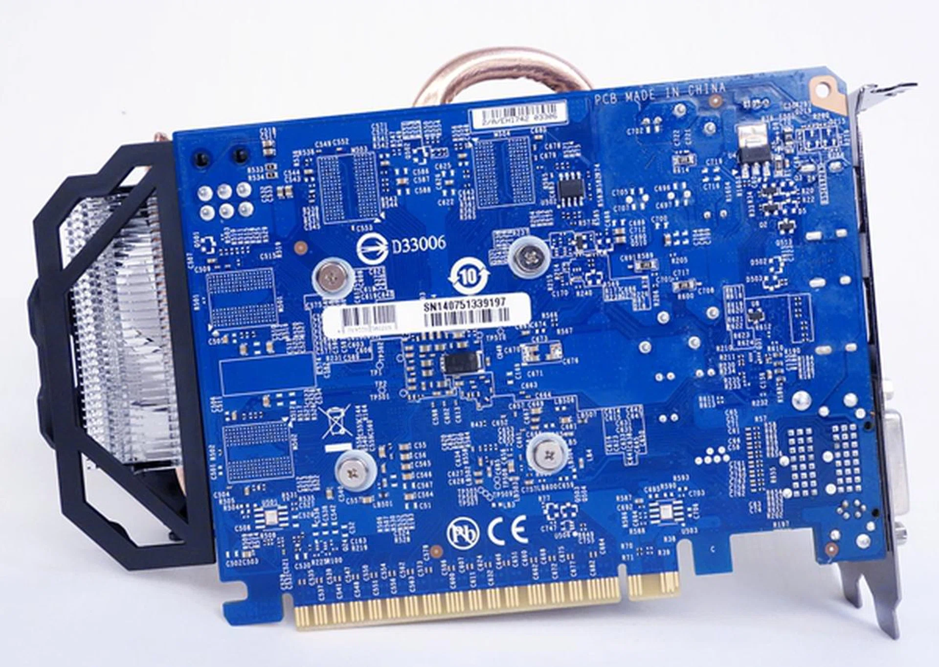 The PCB of the Gigabyte card measures 144mm in length, and has its signature light blue hue.
