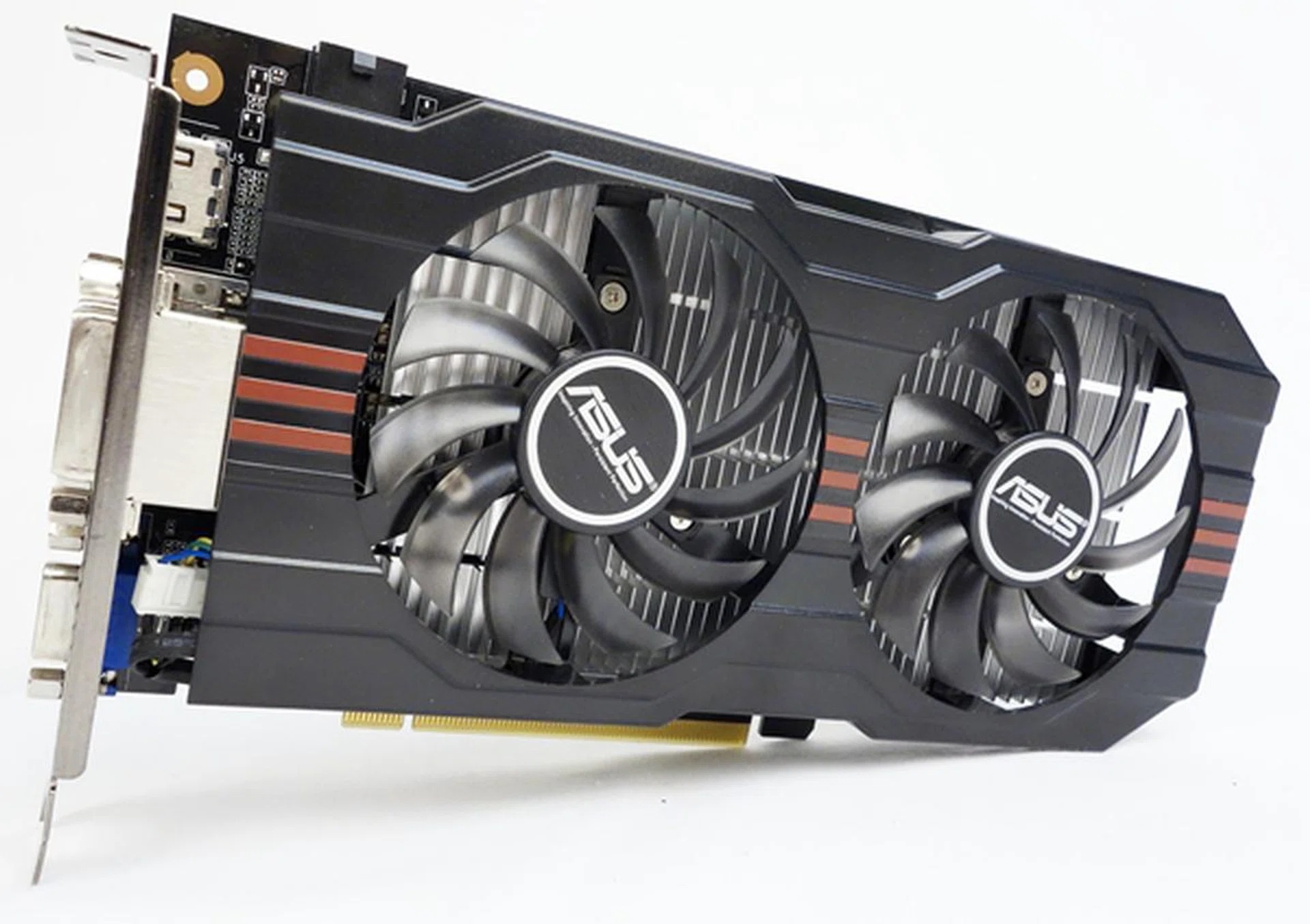 The ASUS GeForce GTX 750 Ti OC has a base clock of 1020MHz, and a boost clock of 1150MHz.