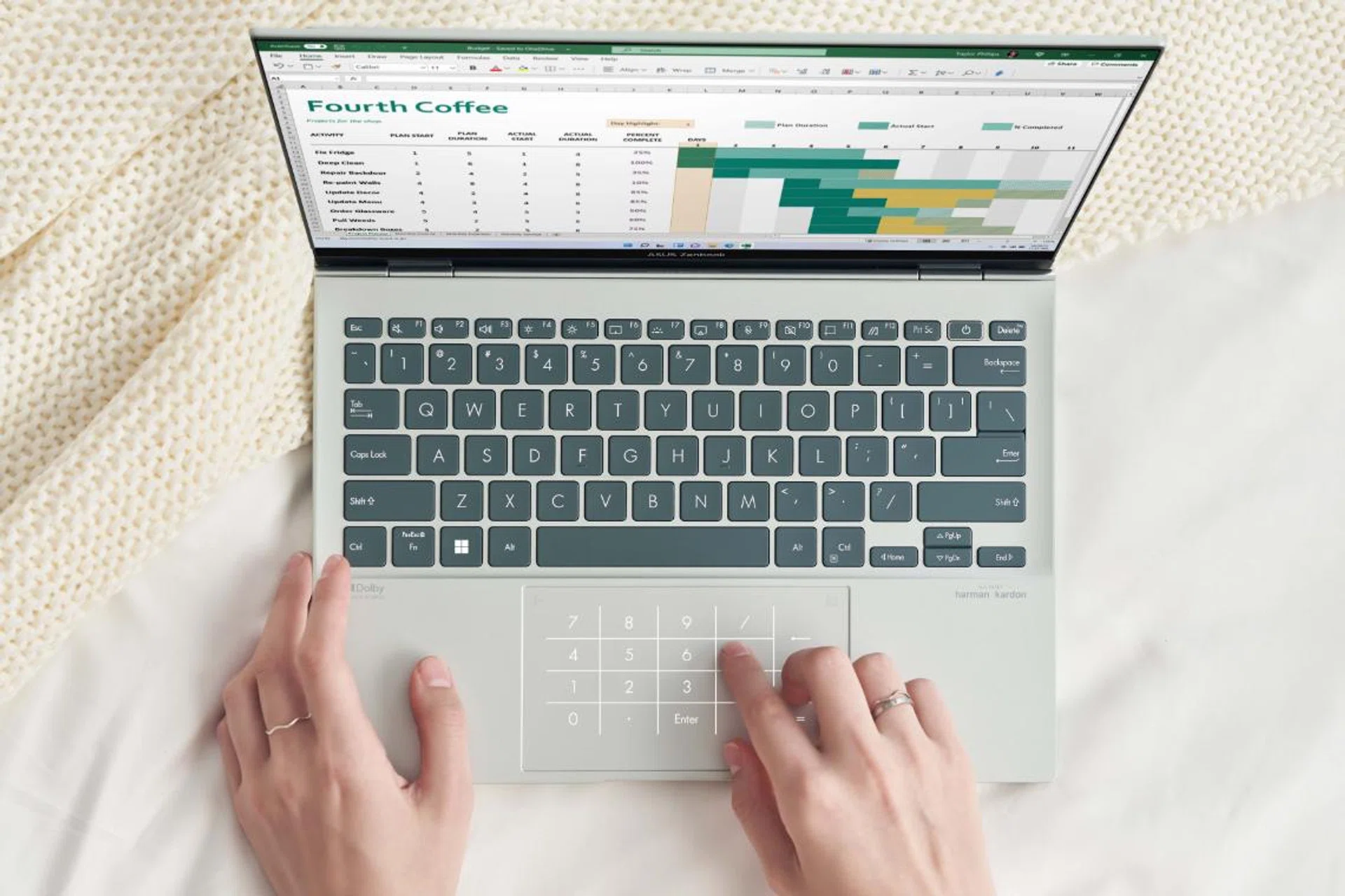 ASUS ZenBook S 13 OLED (Image source: ASUS)