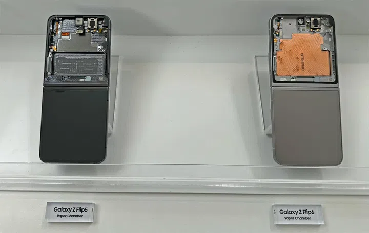 Vapour chamber comes to the Galaxy Z Flip6 for the first time (right). Photo: HWZ.