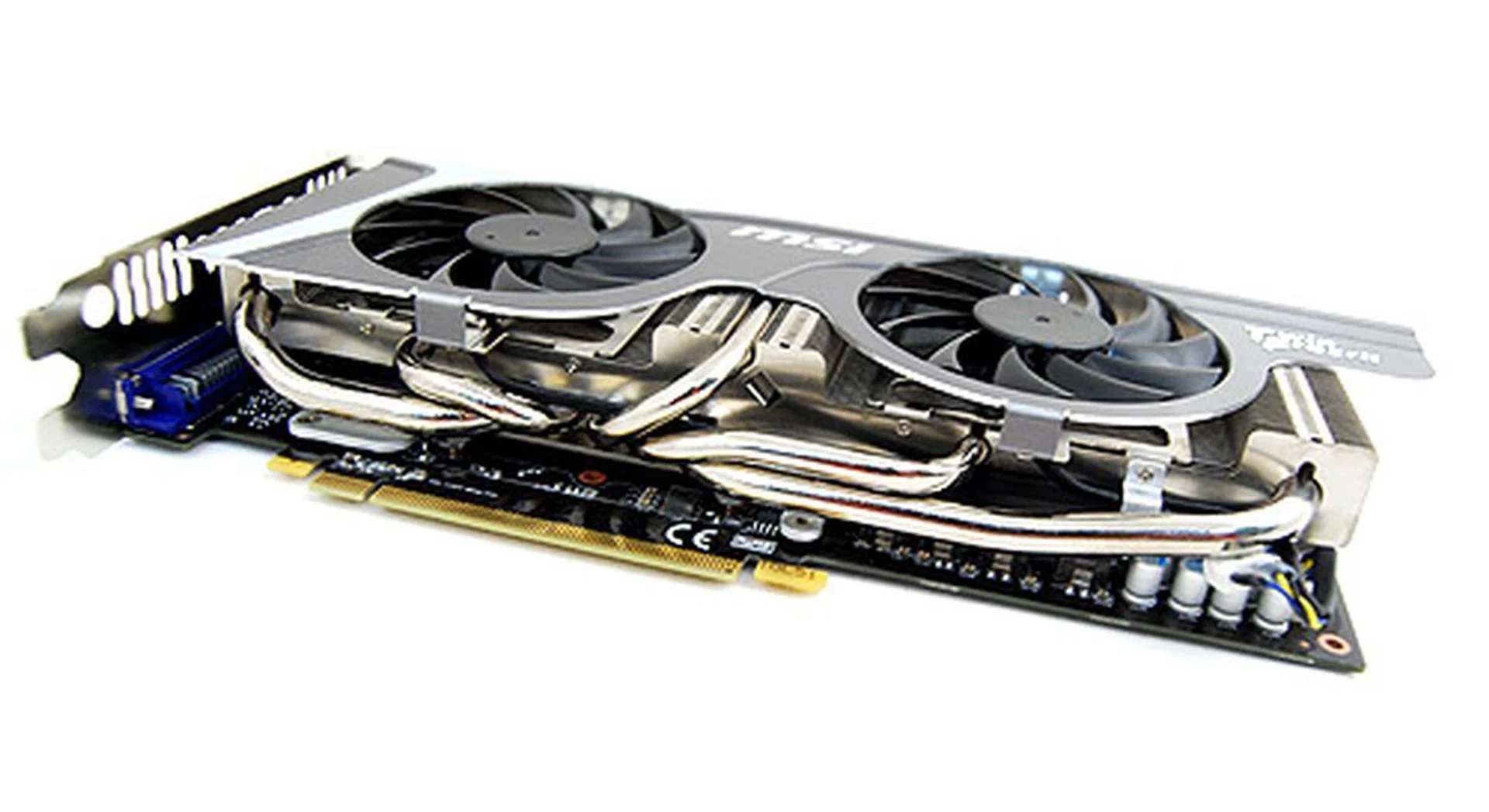 Some modifications have been made to the cooler to keep the ultra-hot Fermi chip cool. Here, we can see that it has a whopping five heat pipes.