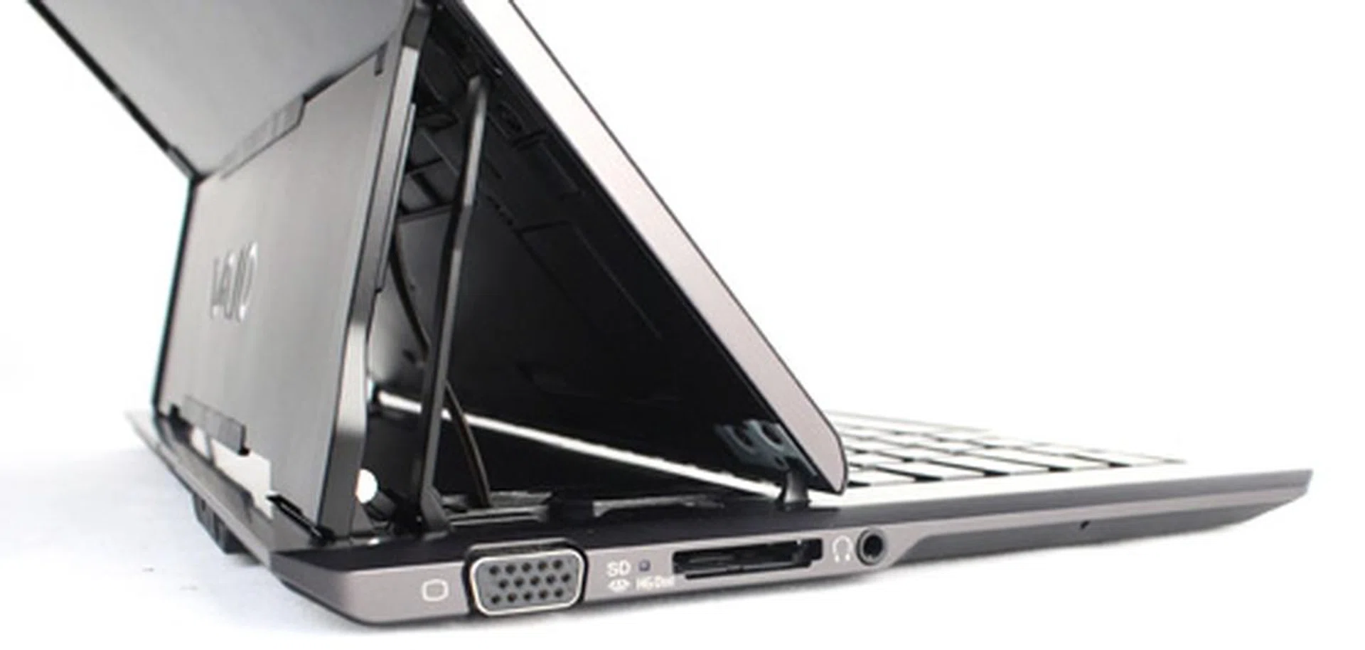 On the left side, you've got a multi-card reader, headphone jack and incredibly, a VGA port.