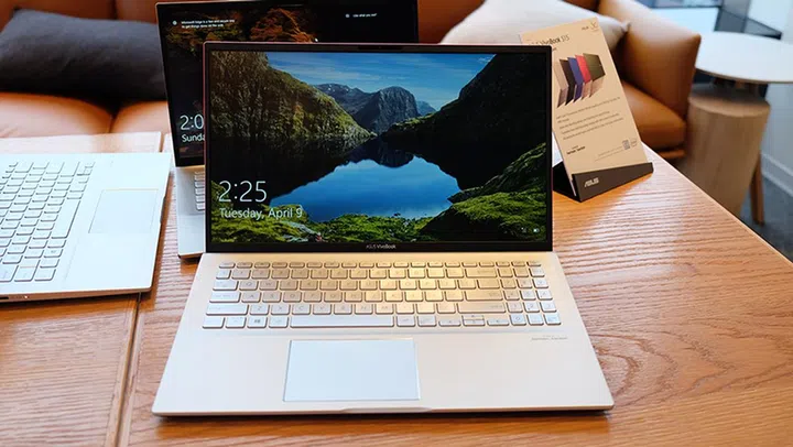ASUS VivoBook S15