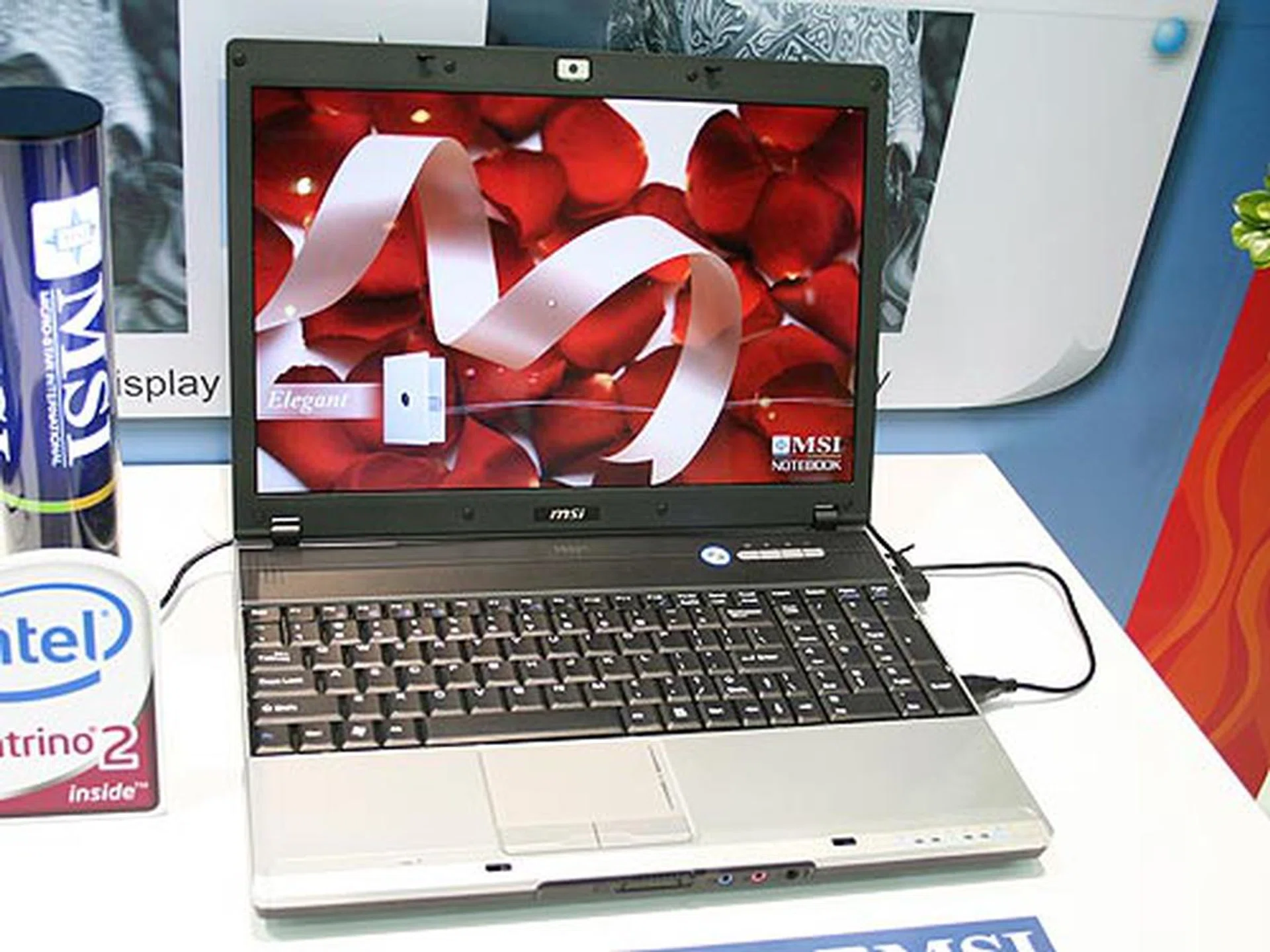  The PR601 is yet another business notebook based on the Intel Centrino 2 platform. It comes with a webcam, an independent numeric keypad, a large 15.4-inch WXGA LCD screen and a 3-in-1 card reader.  