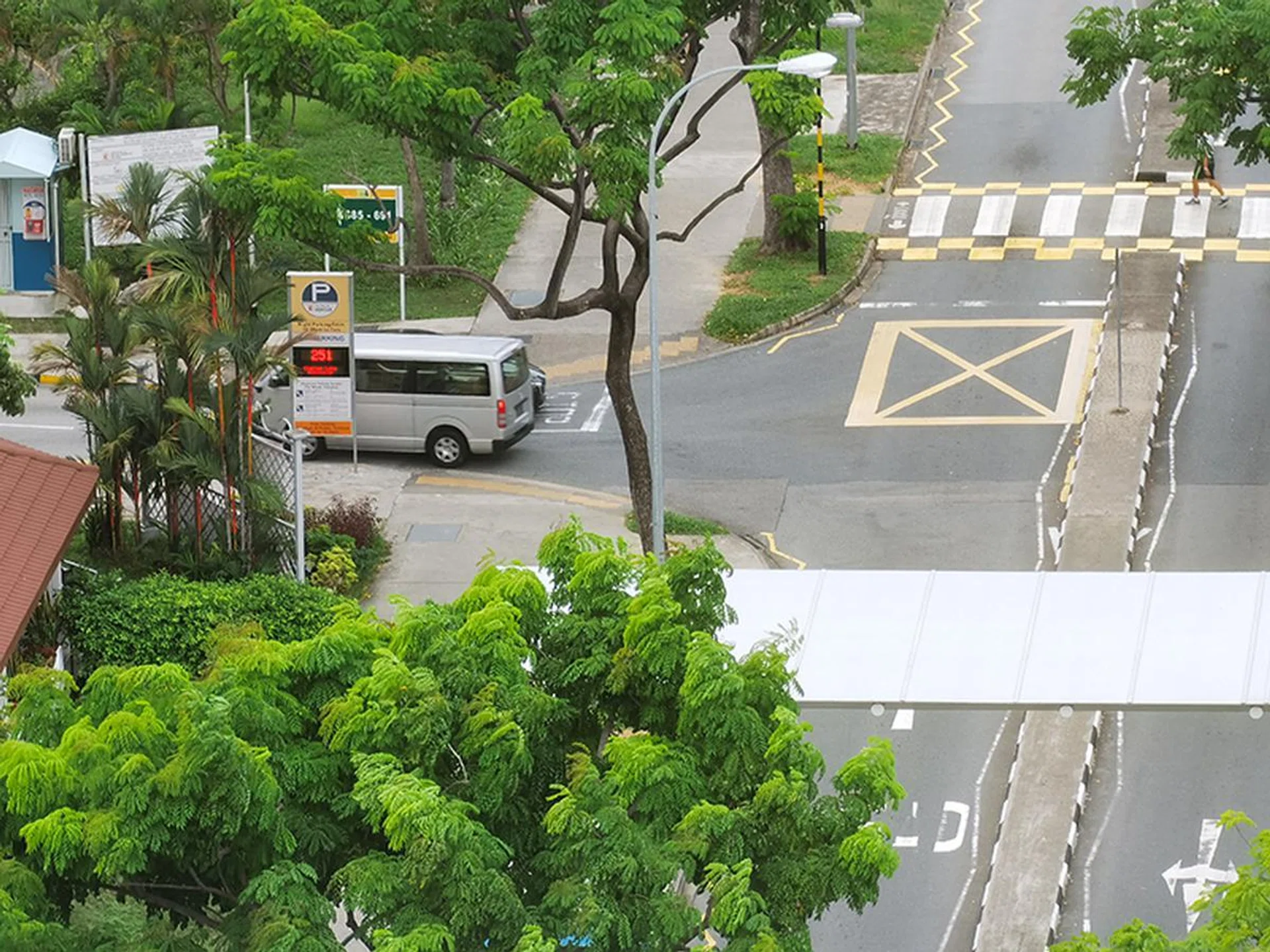 10x optical zoom for reference.