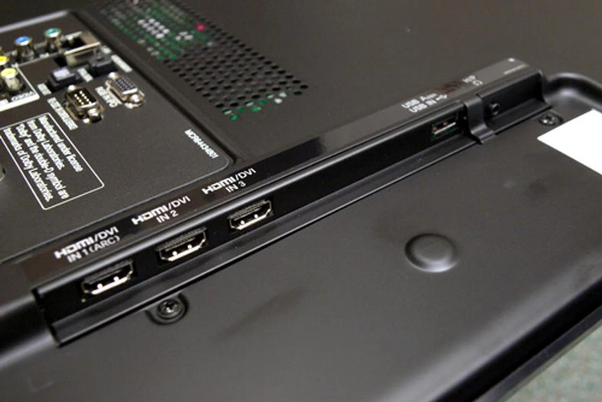 The LV3730's side panel is slightly recessed, so it's best to wire the necessary AV equipment before wall-mounting the display. While we believe three HDMI ports are sufficient for average digital requirements, the TV's single USB inlet isn't enough if you opt for the Magic Motion remote as well.