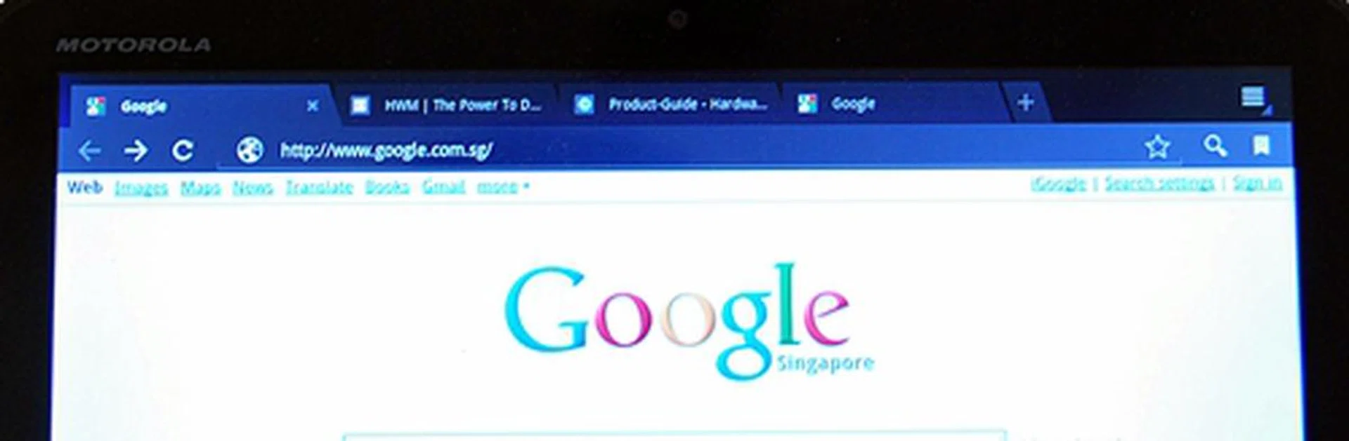  The browser on the Xoom looks very similar to the Chrome browser. 