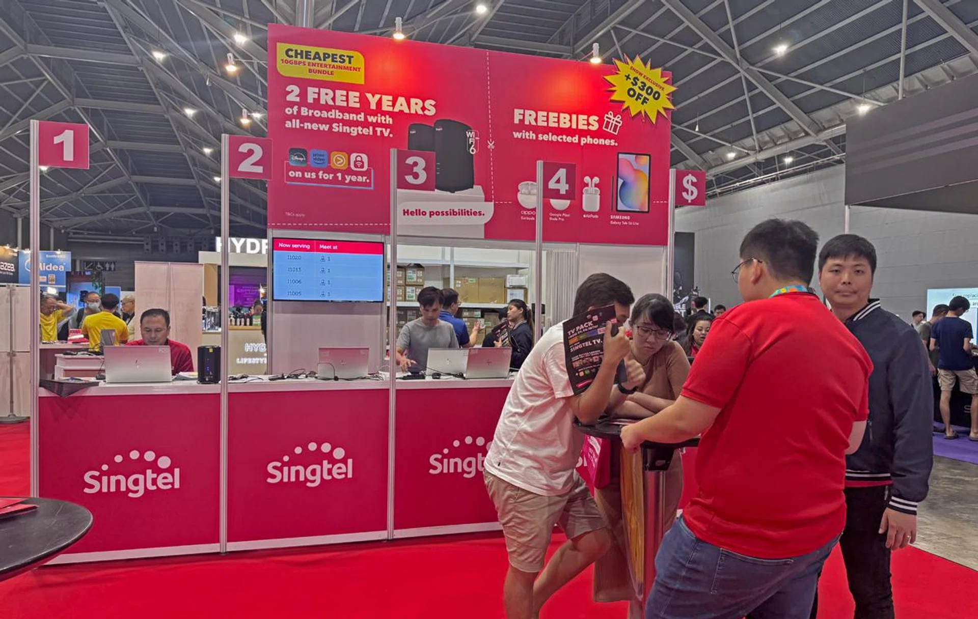 Singtel booth at The Tech Show 2024 (Expo). Photo: HWZ.