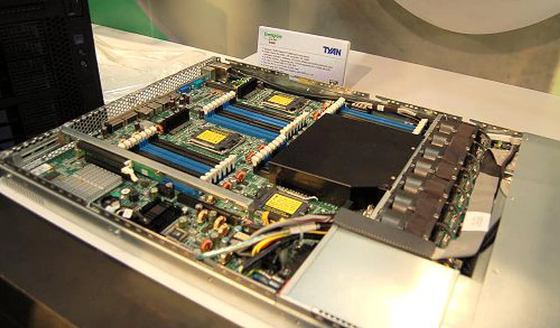  The Tyan Thunder n3600QX motherboard is actually qualified to be used in a 1U chassis and Tyan's Transport GT26 does just that (with a 1KW PSU). It's quite amazing that all that computing power can be squeezed in such a slim form factor.  