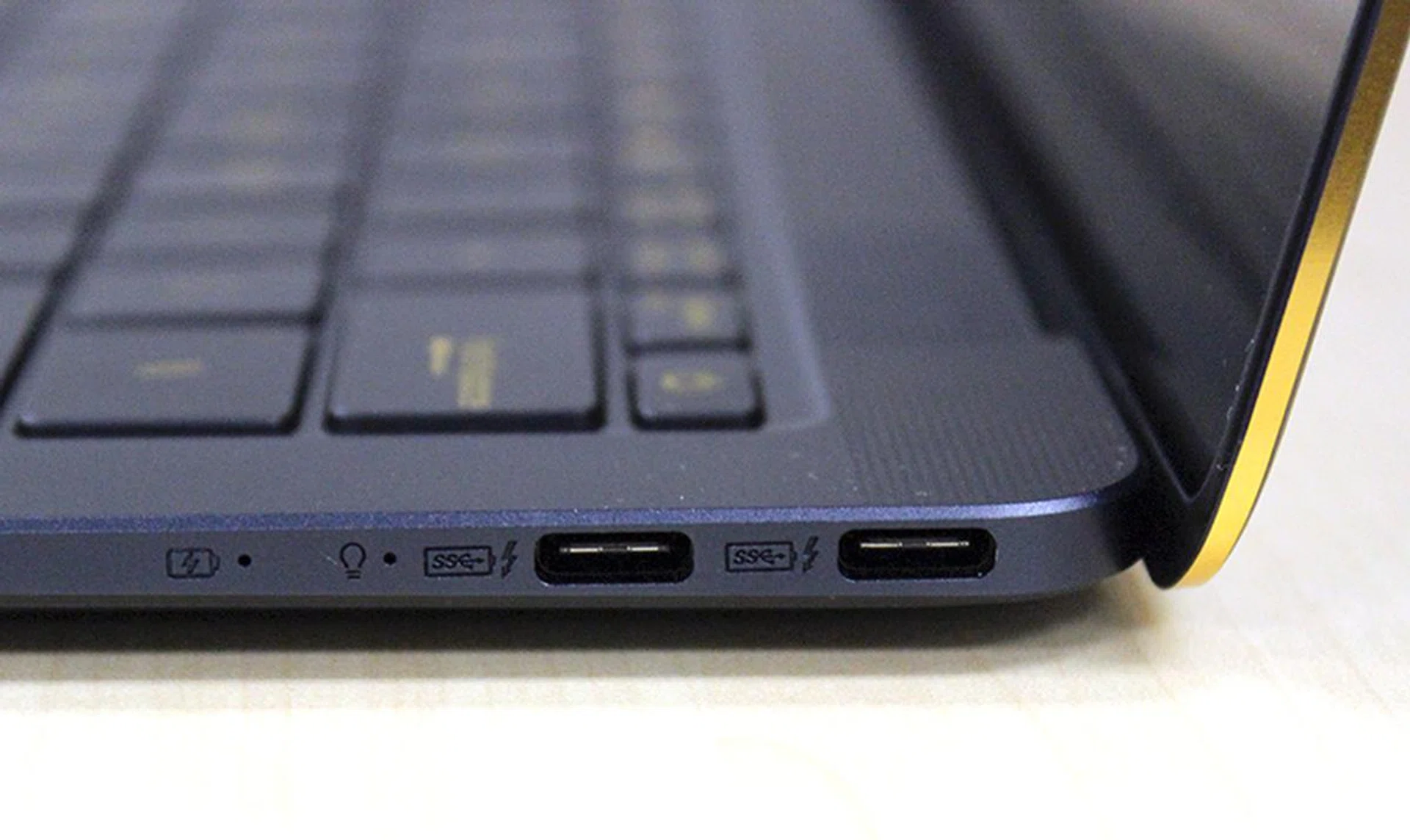 On the right are two more USB Type-C ports, but these support Thunderbolt 3.