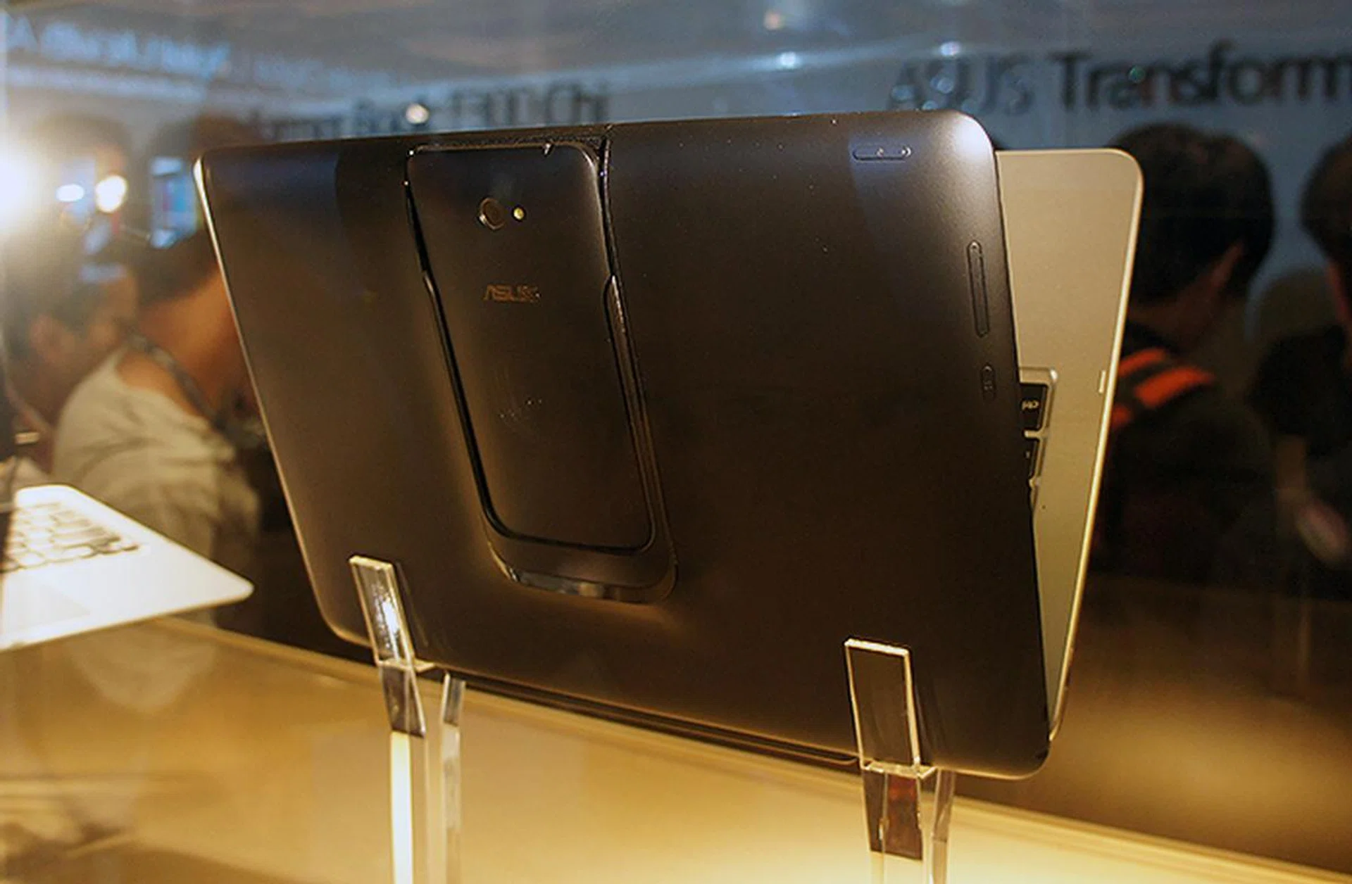 The smartphone portion of the Transformer Book V slots into the back of the notebook/tablet display and allows the system to run Android.