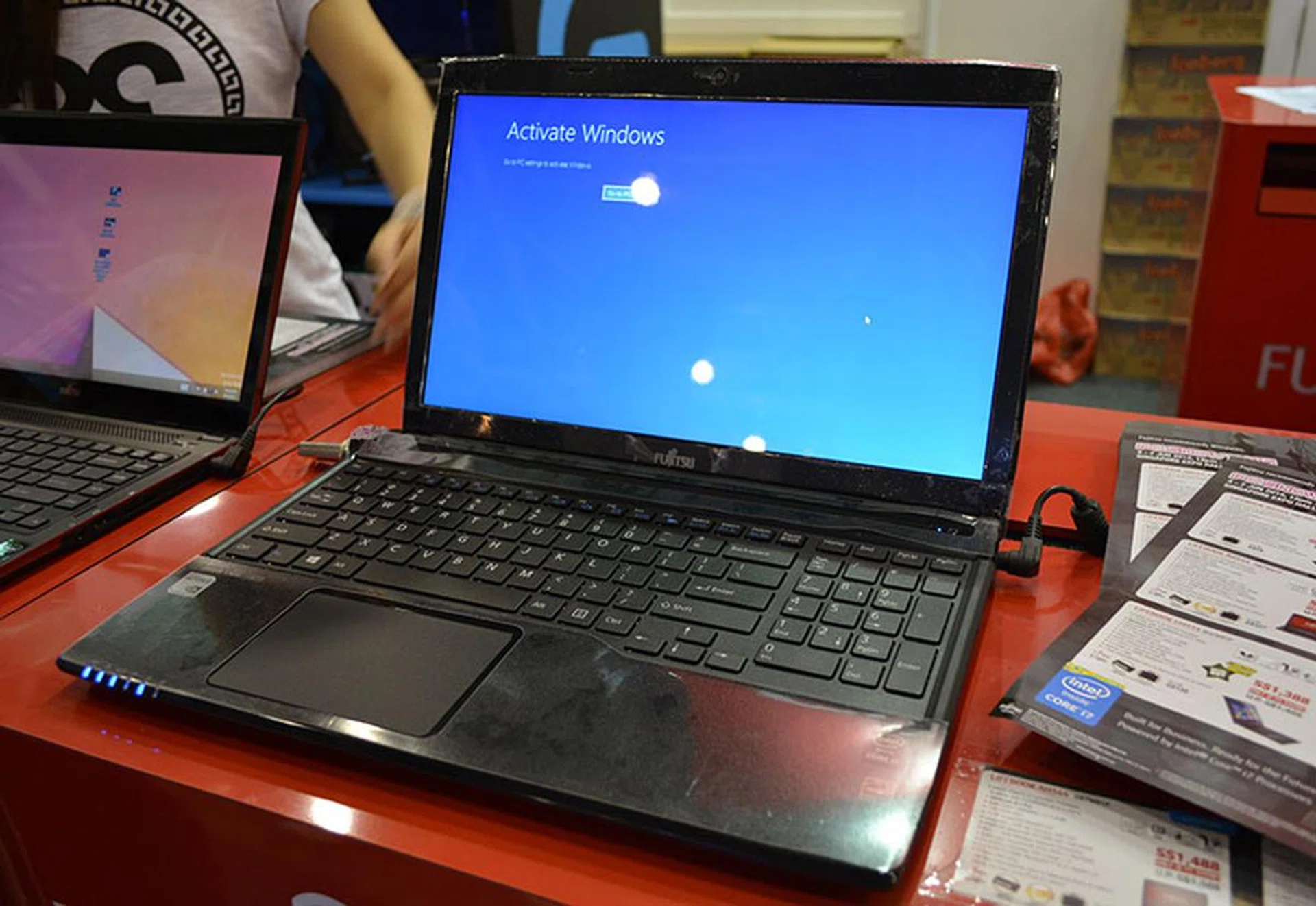 The Fujitsu Lifebook AH544 comes with a 2.2GHz Intel Core i7-4702MQ processor, 8GB of RAM and a 1TB HDD. A NVIDIA GeForce GT720M discrete graphics card powers its 15.6-inch display, so its more capable at handling graphics processing than notebooks relying on integrated graphics. It is selling for $1,488 at the PC Show, down from $1,588 usually. There is also a cheaper model to be had for just $799 (U.P:$998), this time with an Intel Core i5-4210M processor and 4GB of RAM.