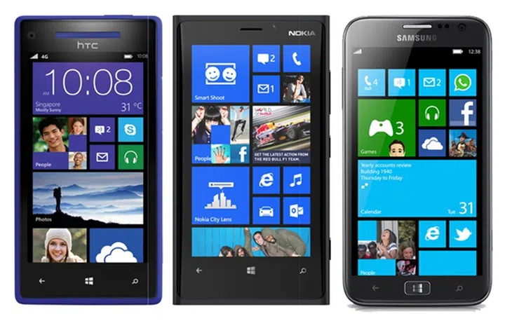 From left to right: Windows Phone 8X by HTC, Nokia Lumia 920 and Samsung Ativ S.