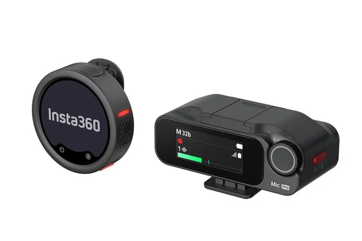 The Insta360 Mic Pro’s transmitter (left) has a 1.22-inch e-ink display for displaying icons and logos.