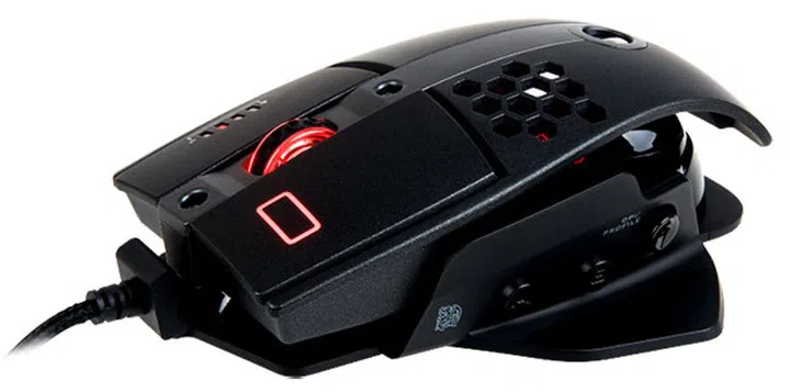 Tt eSports Level 10 M Advanced