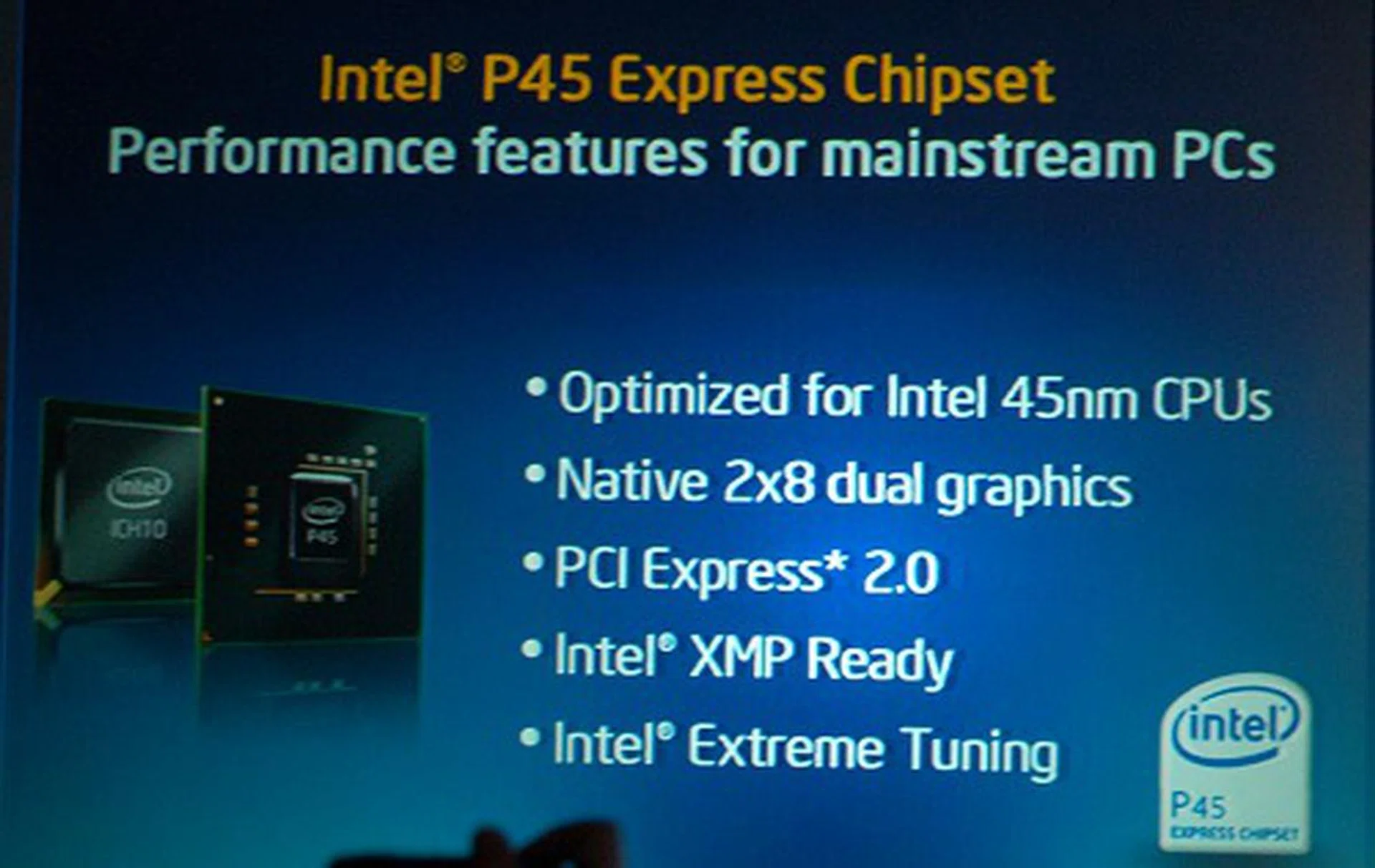 Here's a slide to give you a quick rundown of what the Intel P45 brings to the table. For Intel, the strategy is to try an propagate some of the technologies on the high-end, to be made available to the mainstream segment as well, leaving the X48 for real enthusiast users only for the very best certification like 1600MHz FSB, 1600MHz DDR3, and dual PCIe x16 interfaces. Another highlight for the P45 and the new Series-4 is that they are using the 65nm process technology versus 90nm for the older chipsets.