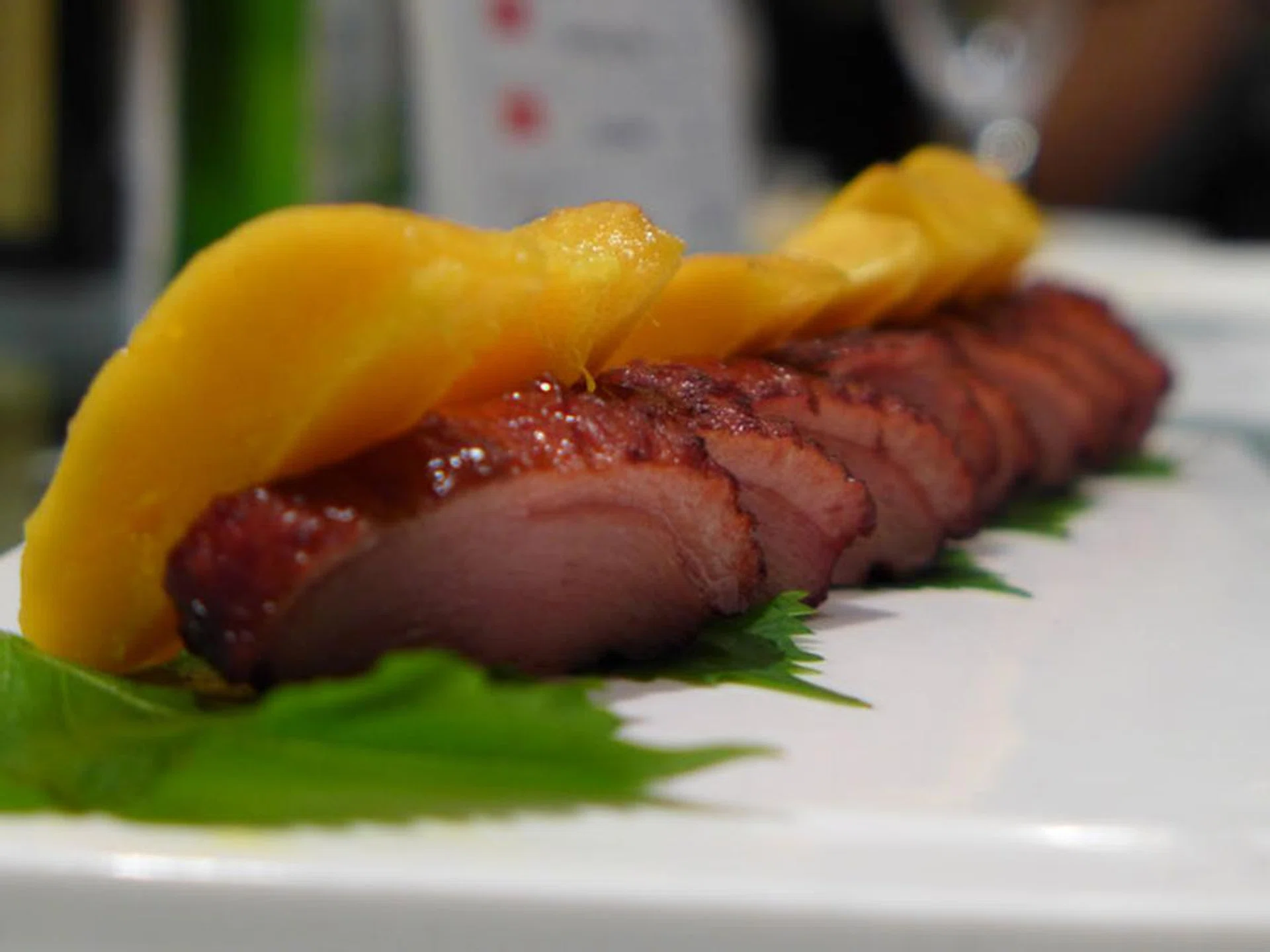 f/2.3 at 90mm, 1/60 sec, ISO400.