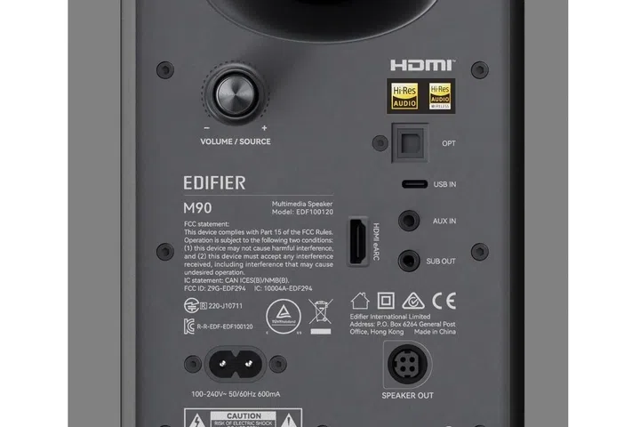 Edifier M90 inputs
